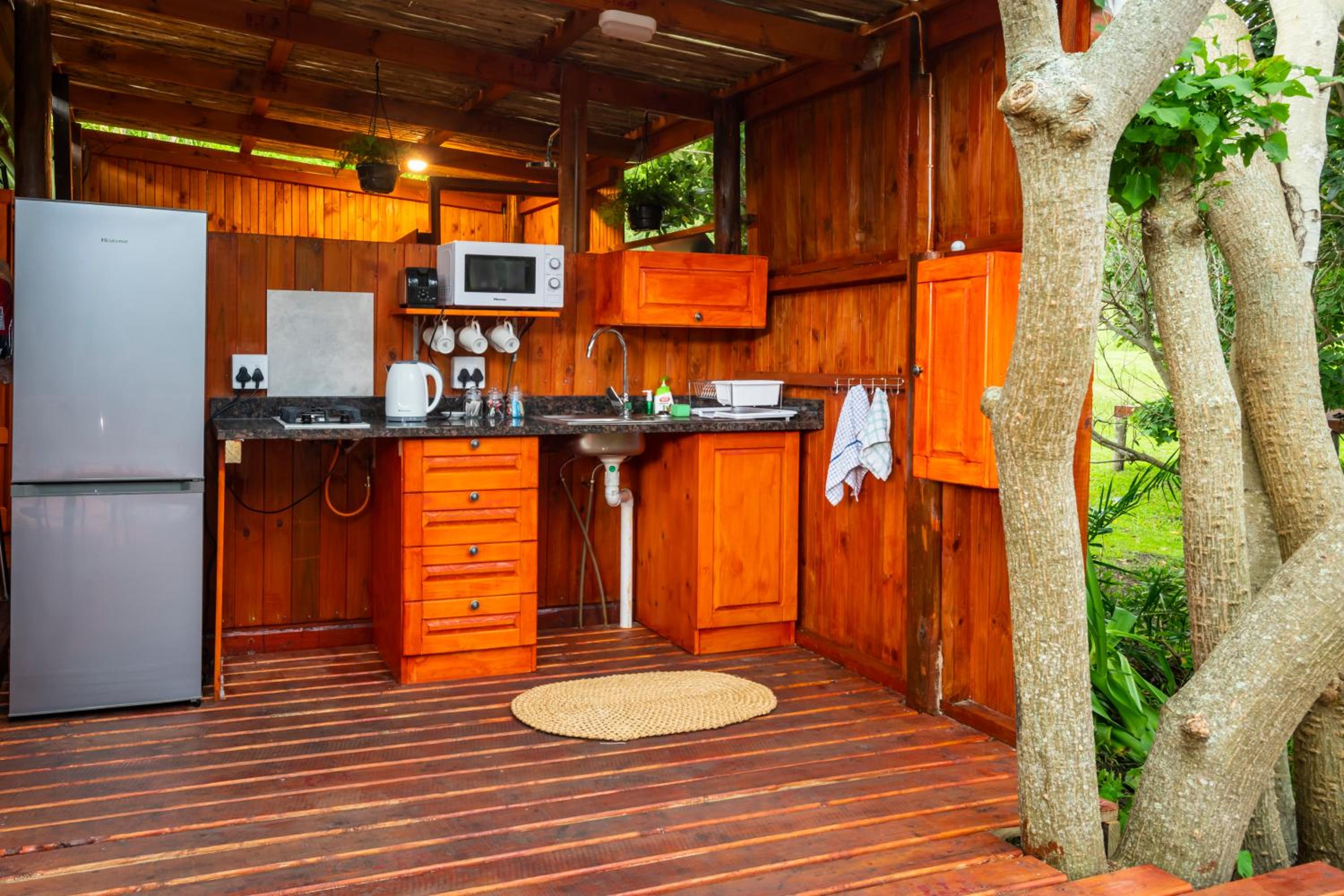 Kingfisher Lakeside Retreat view 5