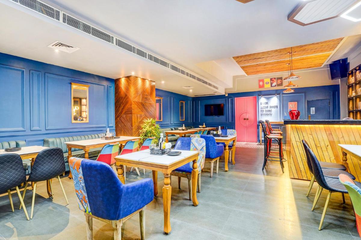 restaurant