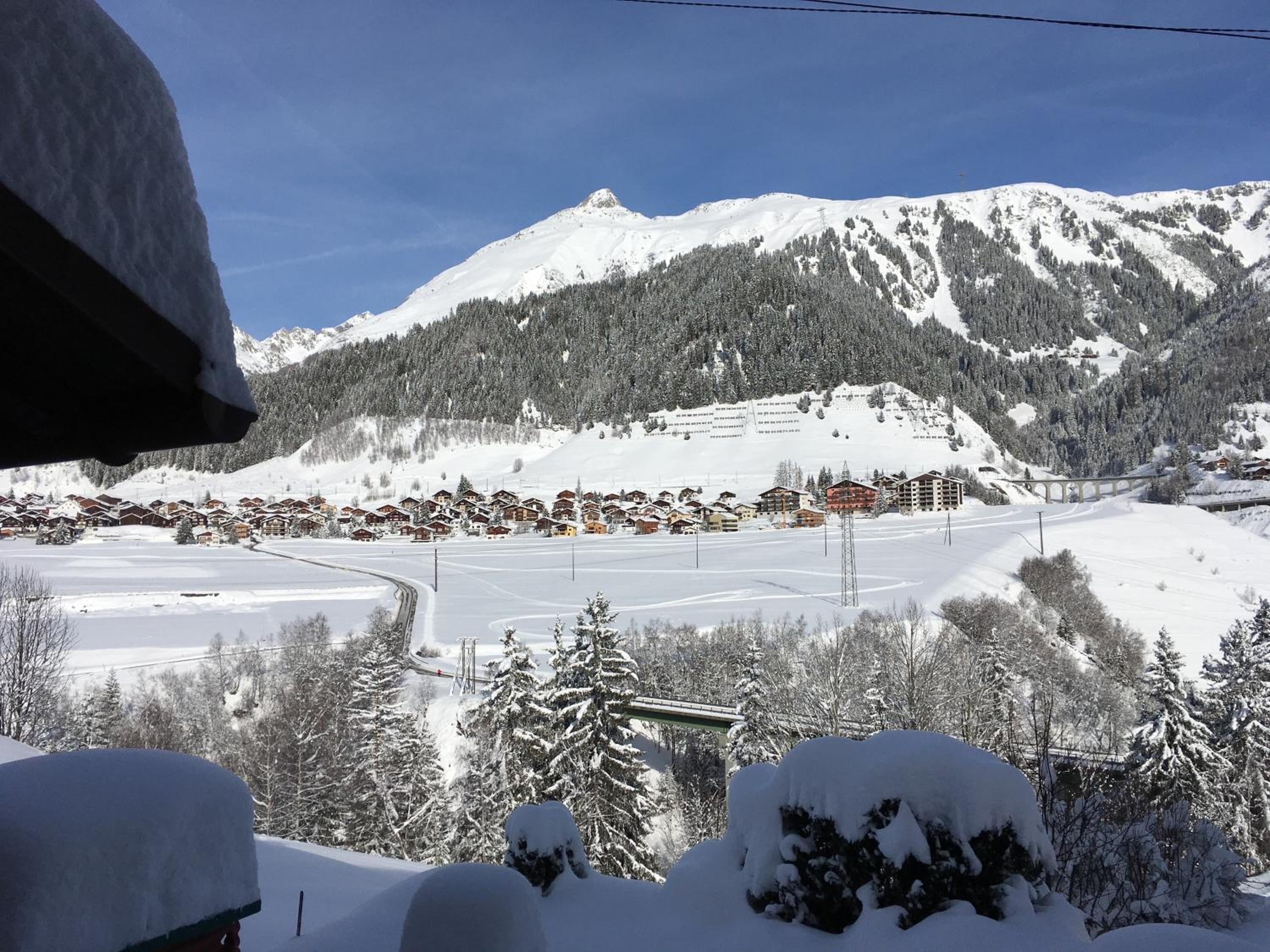 Casa Nacla Sedrun/Surrein view 4