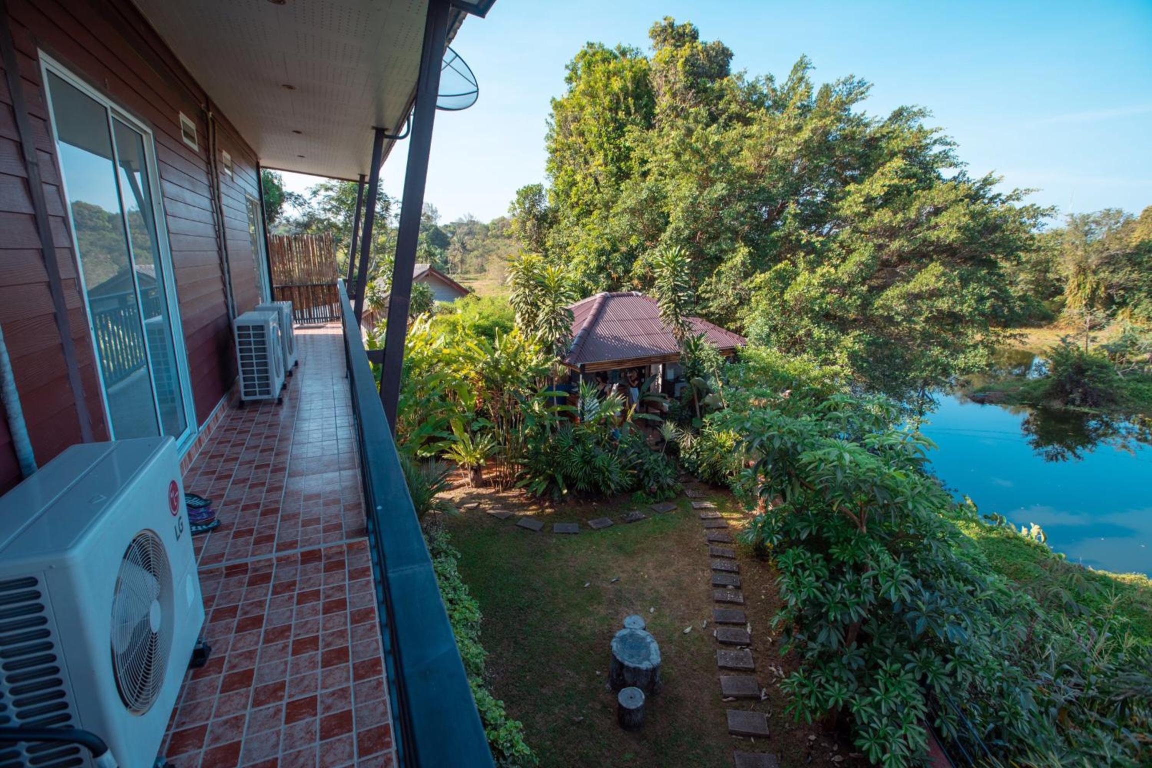 Krabilife Resort