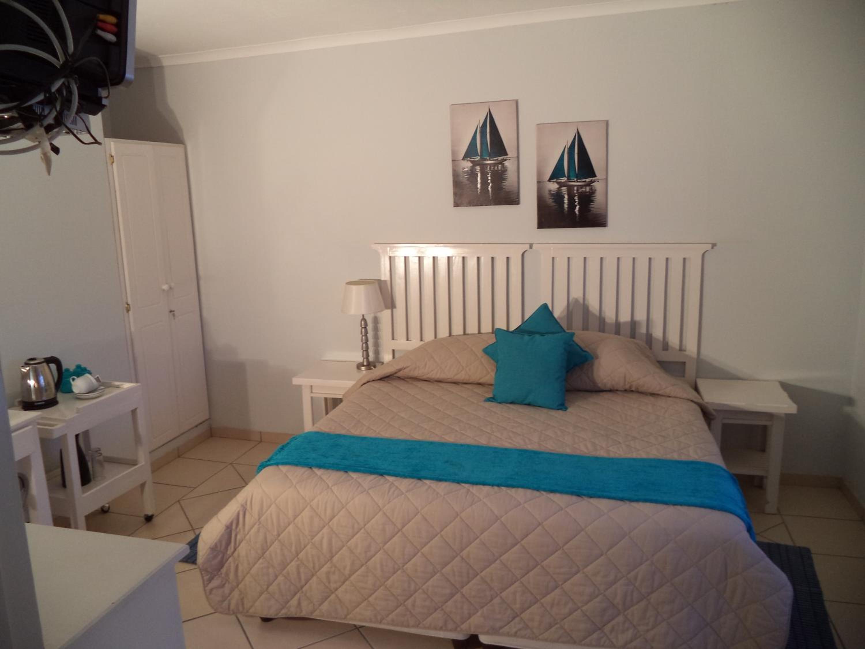 Heatherdale Guesthouse & Shuttle Services