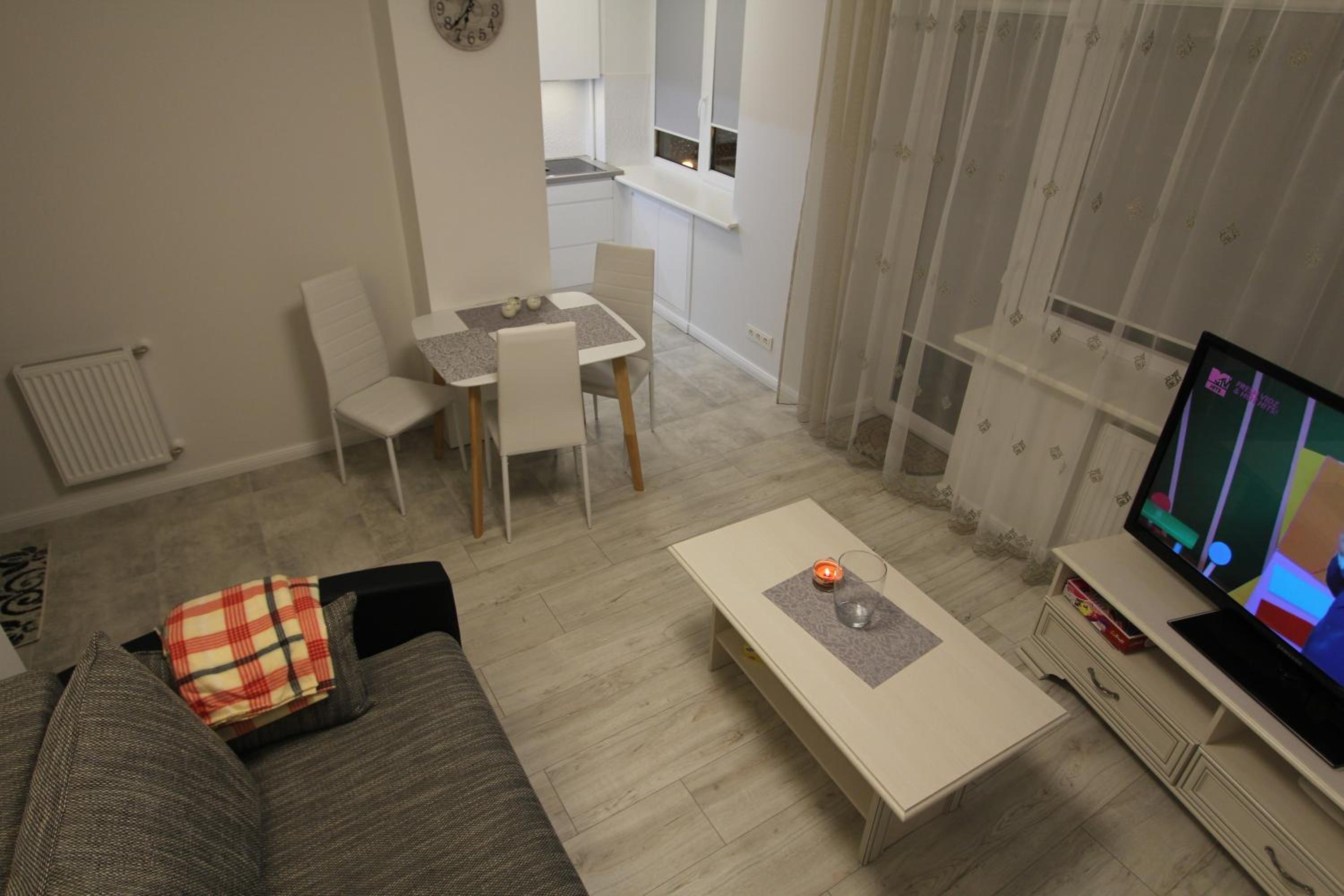 Central Boulevard Apartment view 2