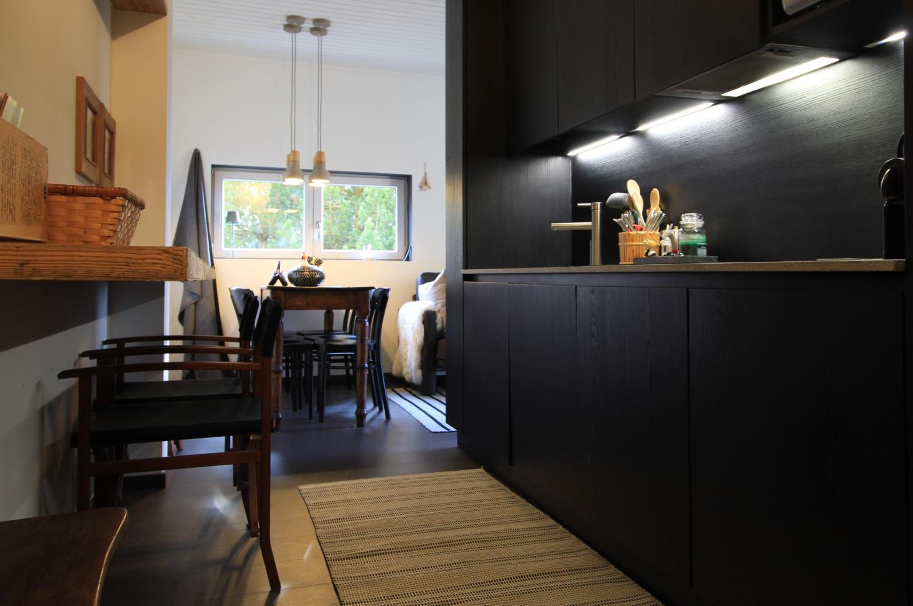 IRIS TOP 3 DESIGN APARTMENT