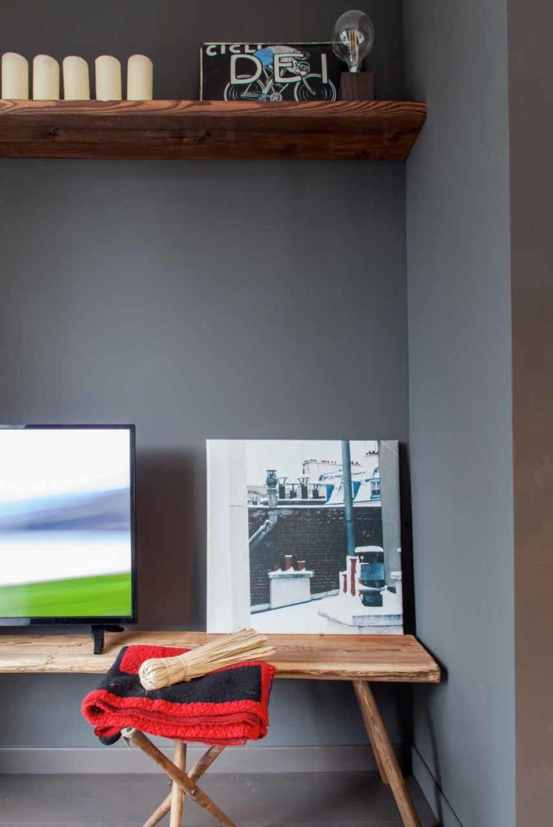 IRIS TOP 3 DESIGN APARTMENT