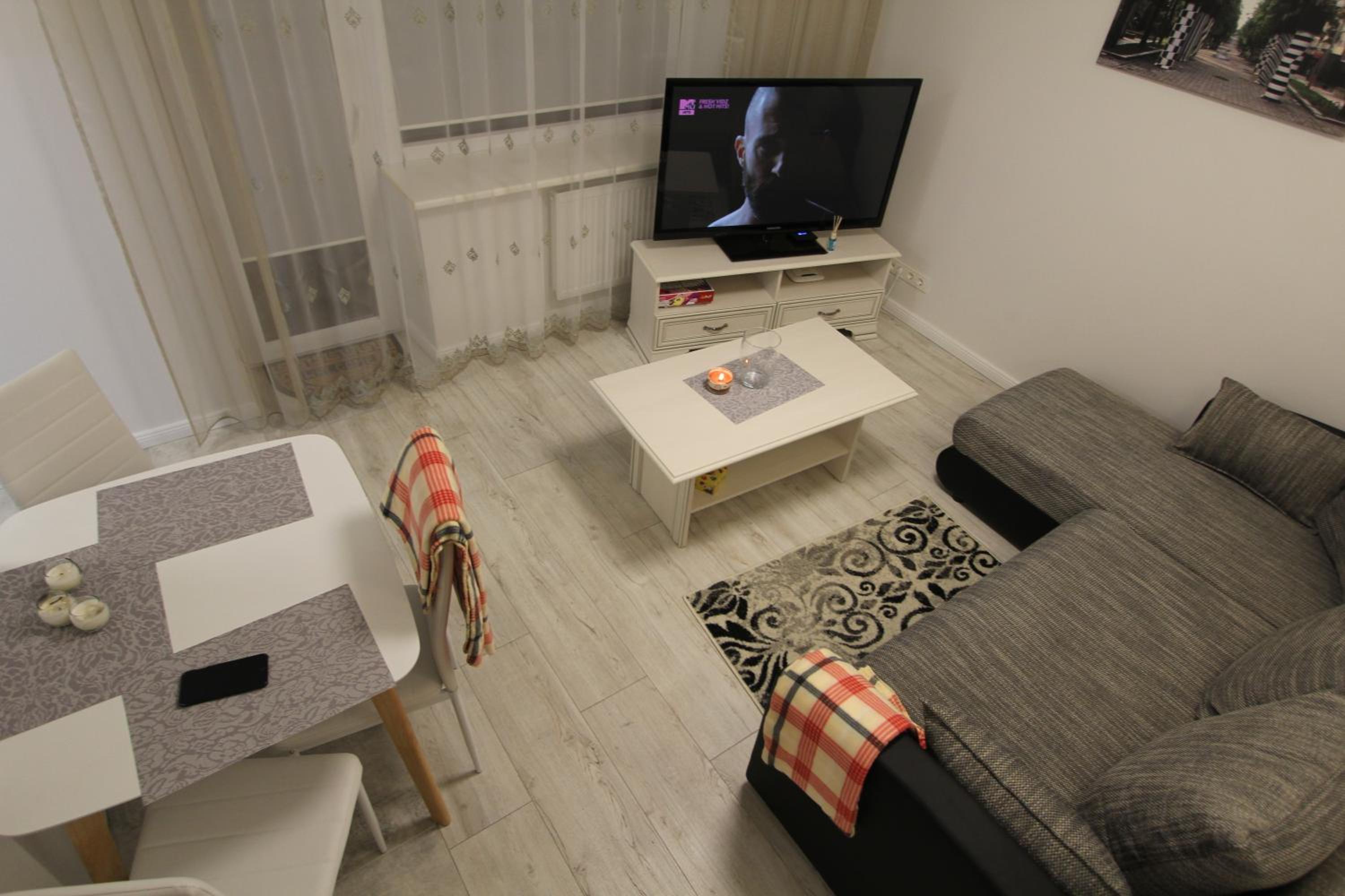 Central Boulevard Apartment view 3