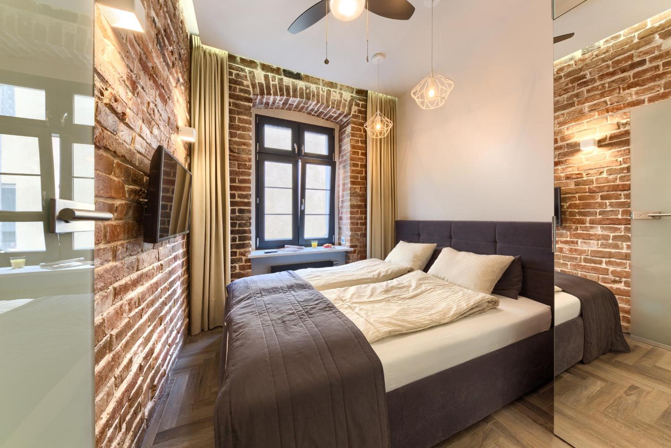2/3 APARTMENTS Old Town view 5