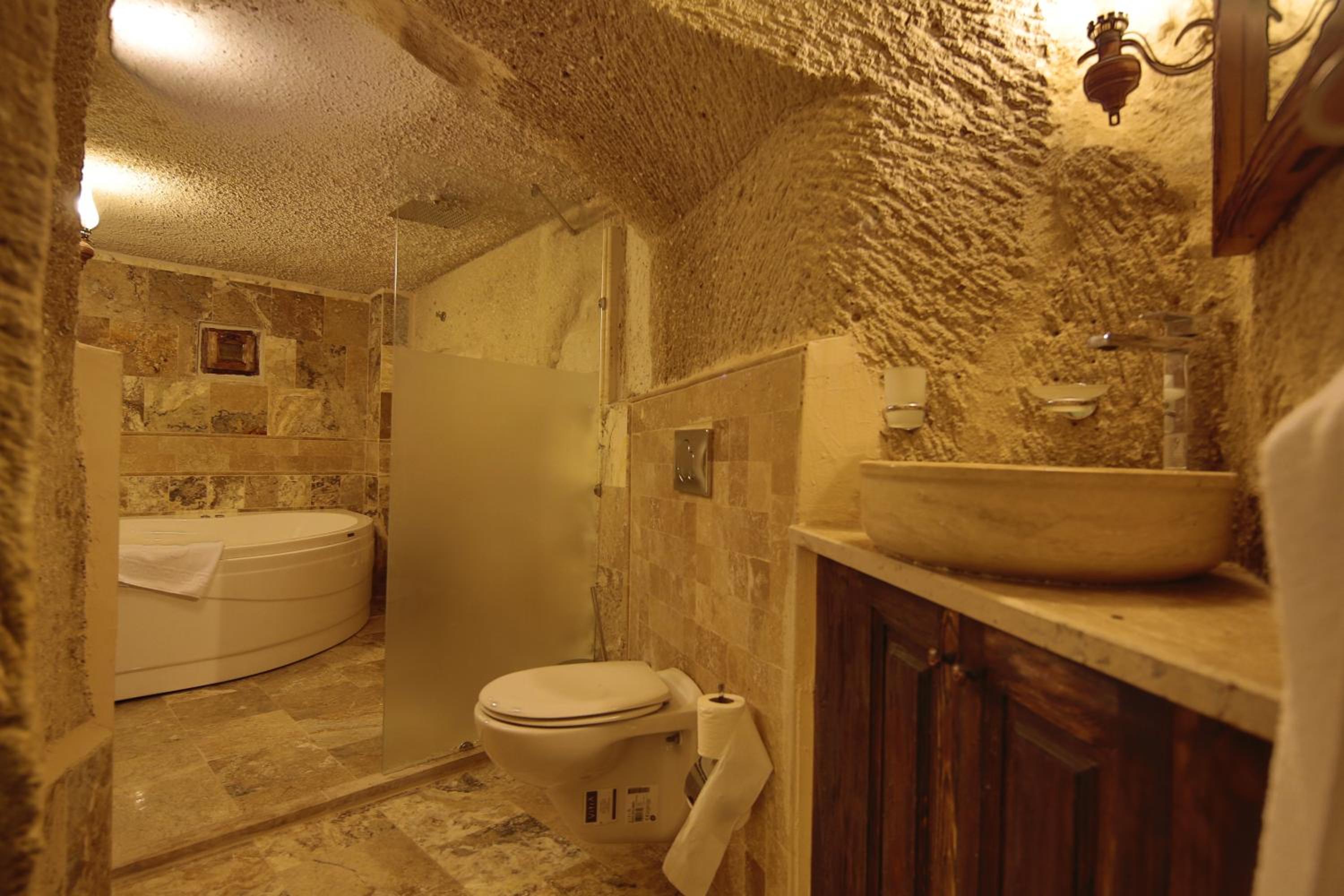 Hidden Cave Hotel - Image 125