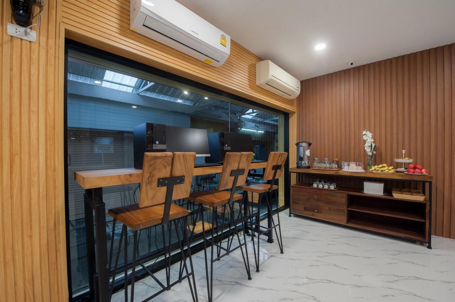 meeting & event spaces