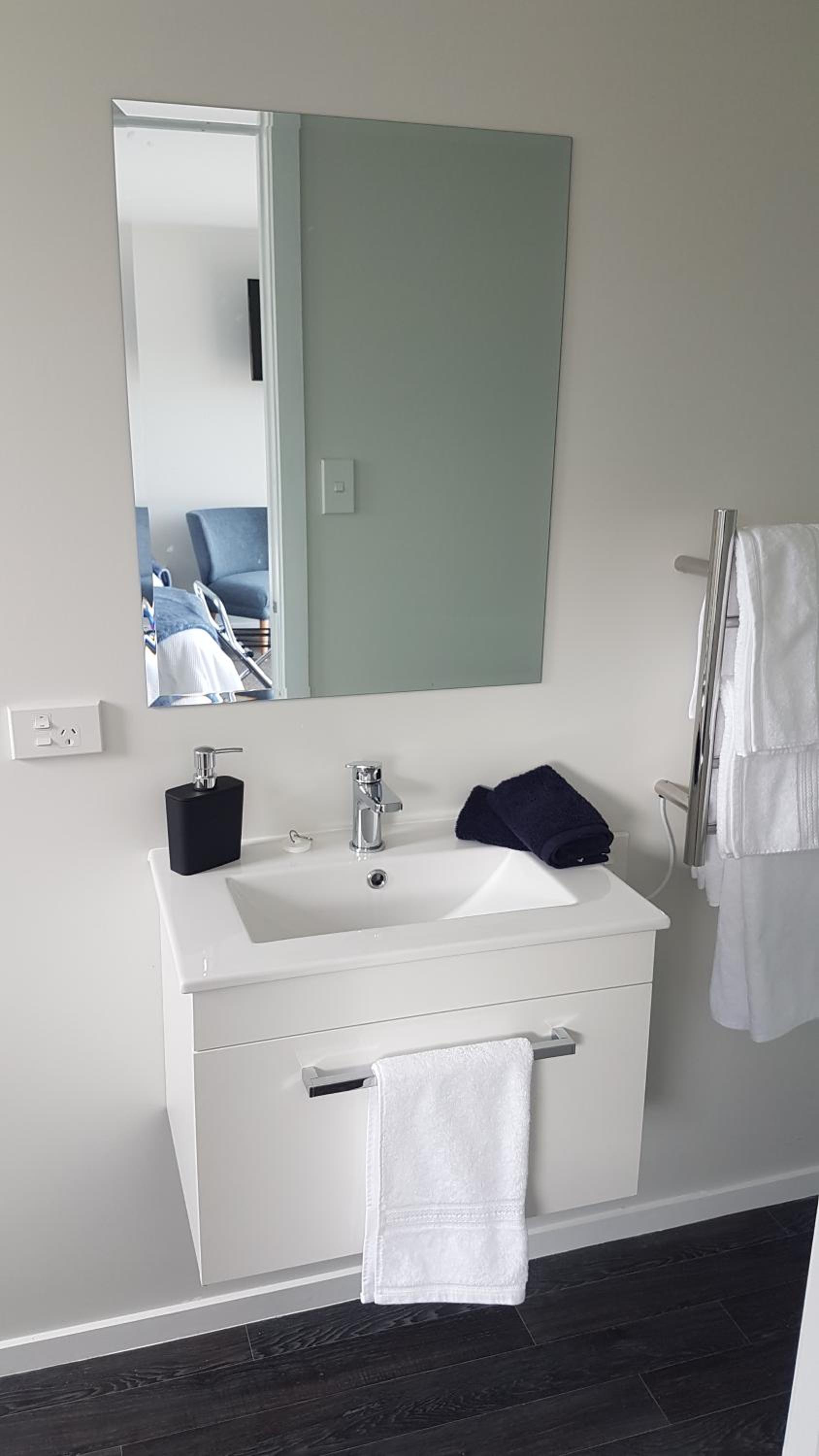 Lodges on Pearson - Unit 2 view 3