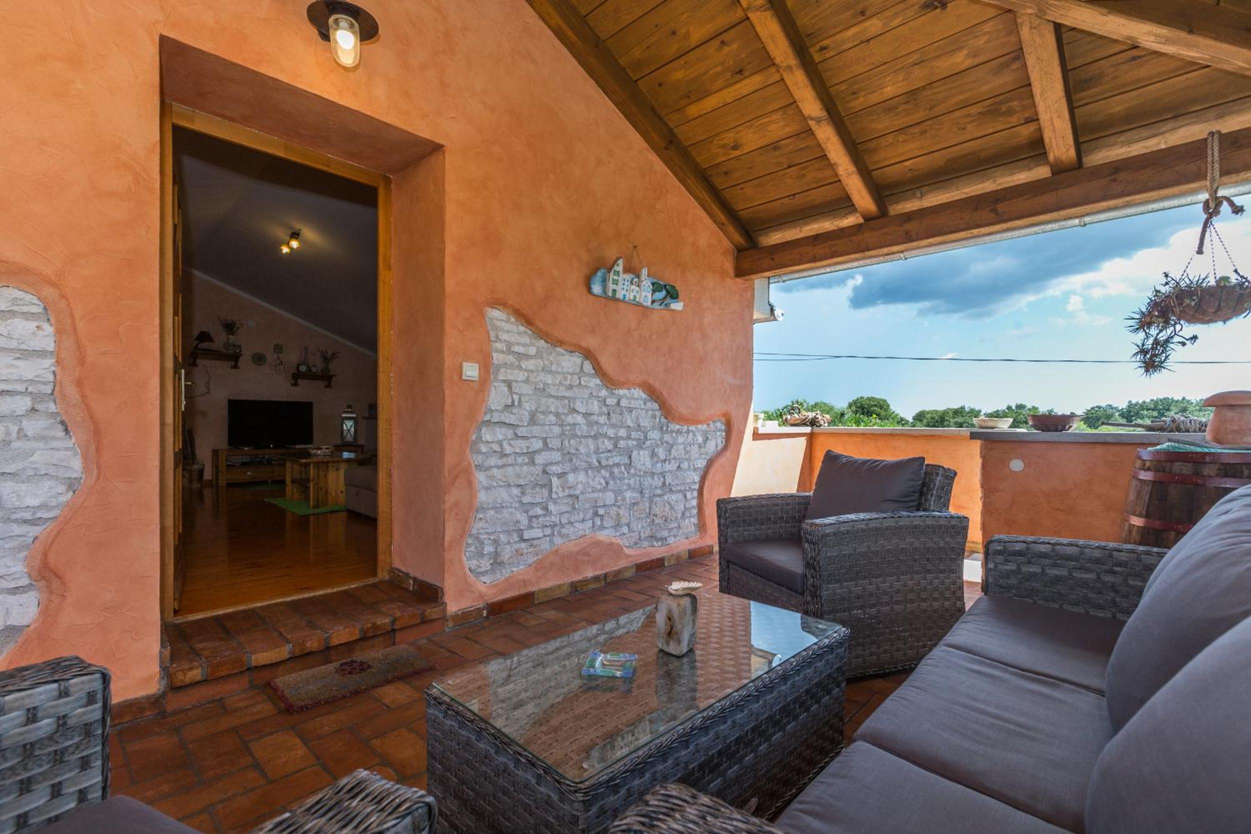 Beautiful villa Loreta with private pool near Pula and Rovinj view 4