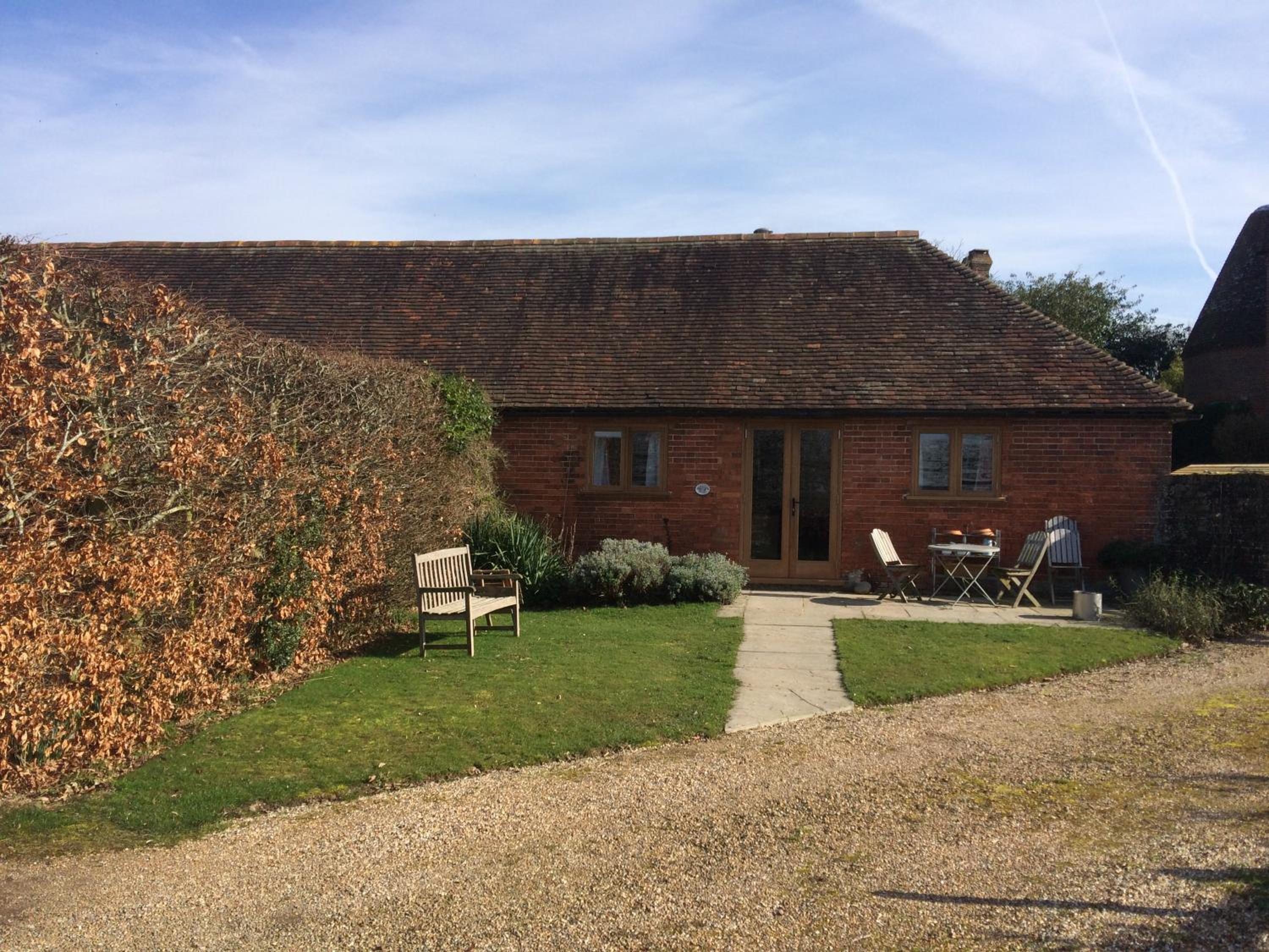 Starvegoose Cottage view 2