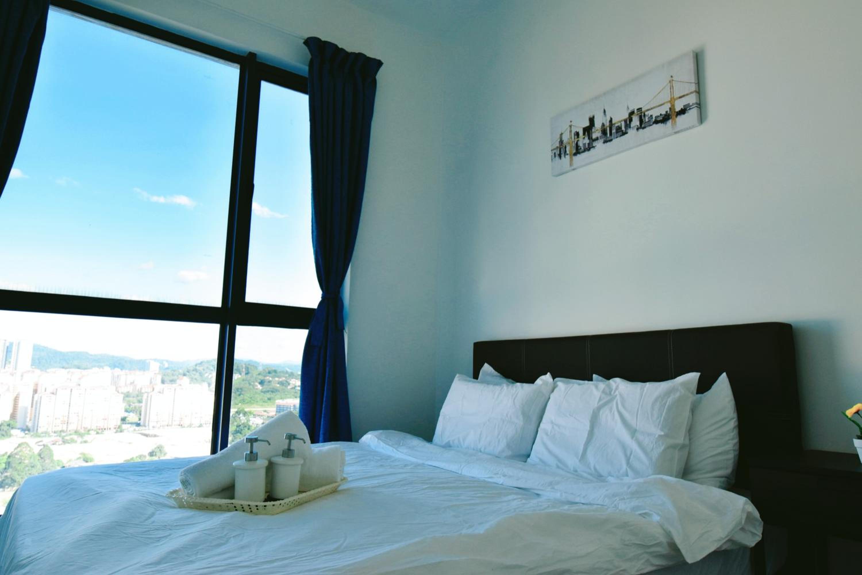 Beautiful Relaxing Home in SkyArena Ascenda (3-6pax)