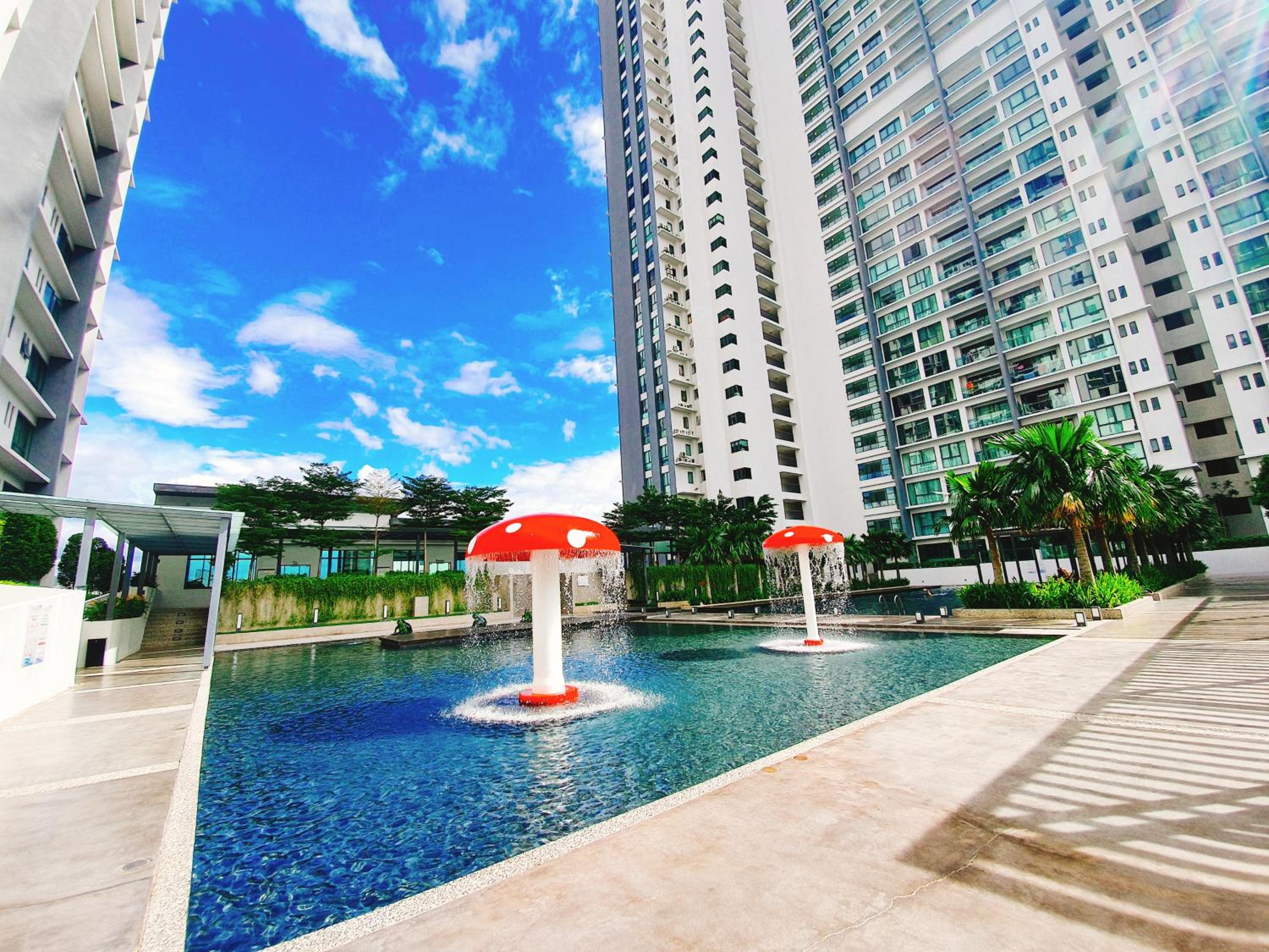 Beautiful Relaxing Home in SkyArena Ascenda (3-6pax)