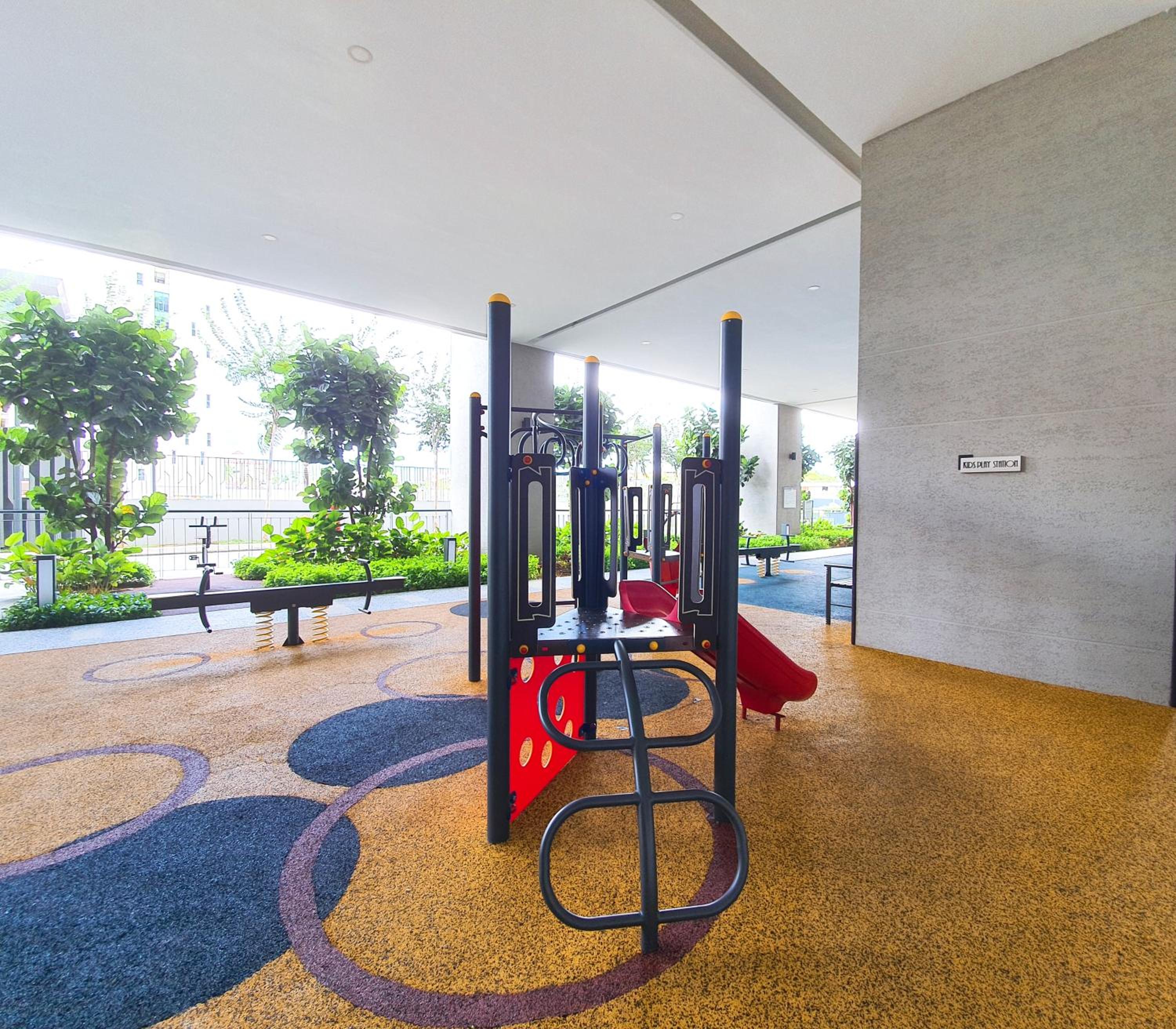 Beautiful Relaxing Home in SkyArena Ascenda (3-6pax)