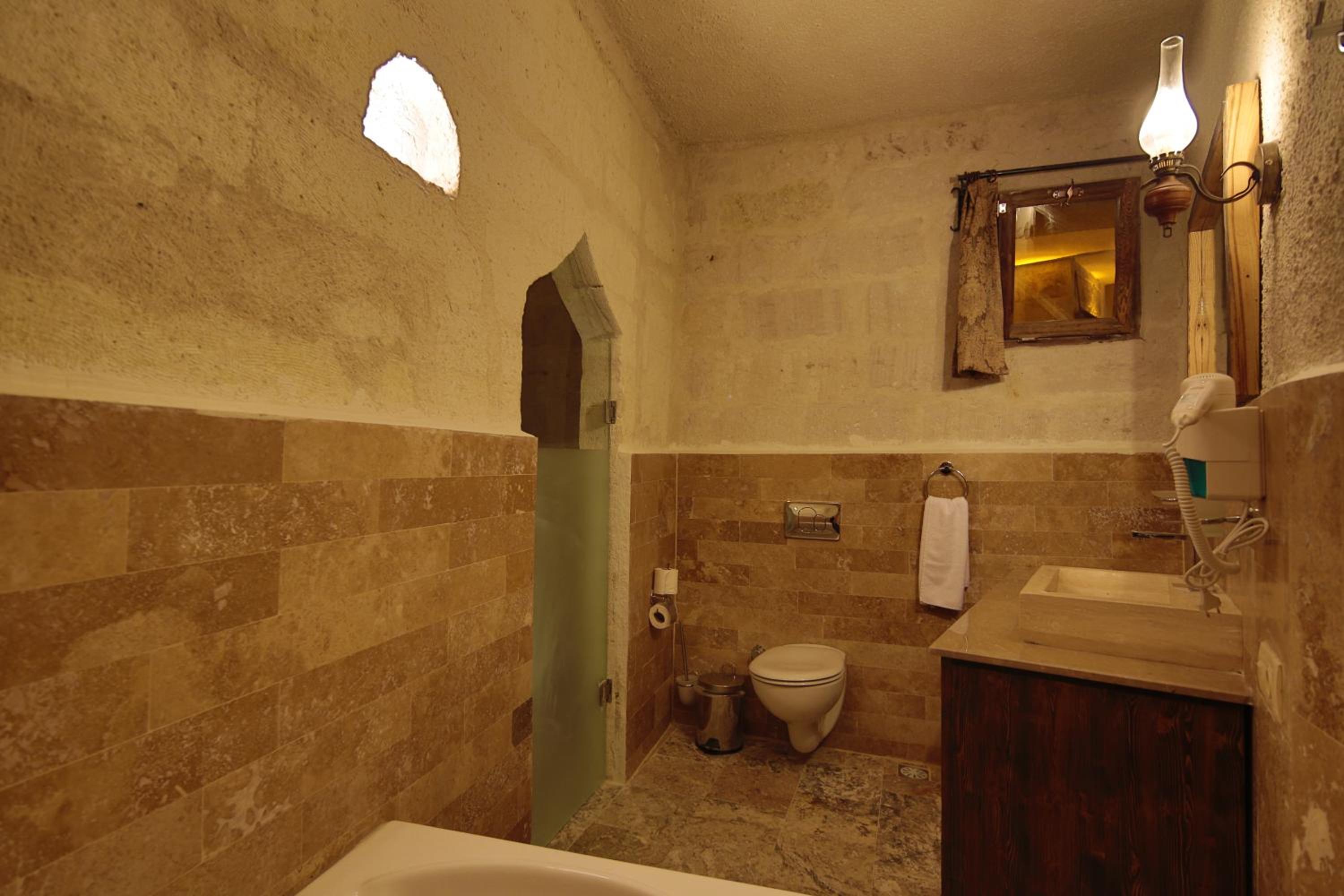 Hidden Cave Hotel - Image 127