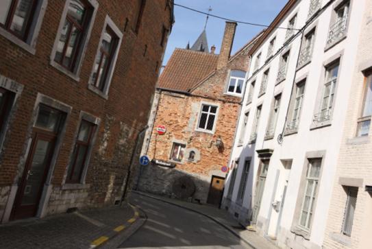 Hotel Gîtes d'Apothecarius entre Namur et Dinant - Image 1