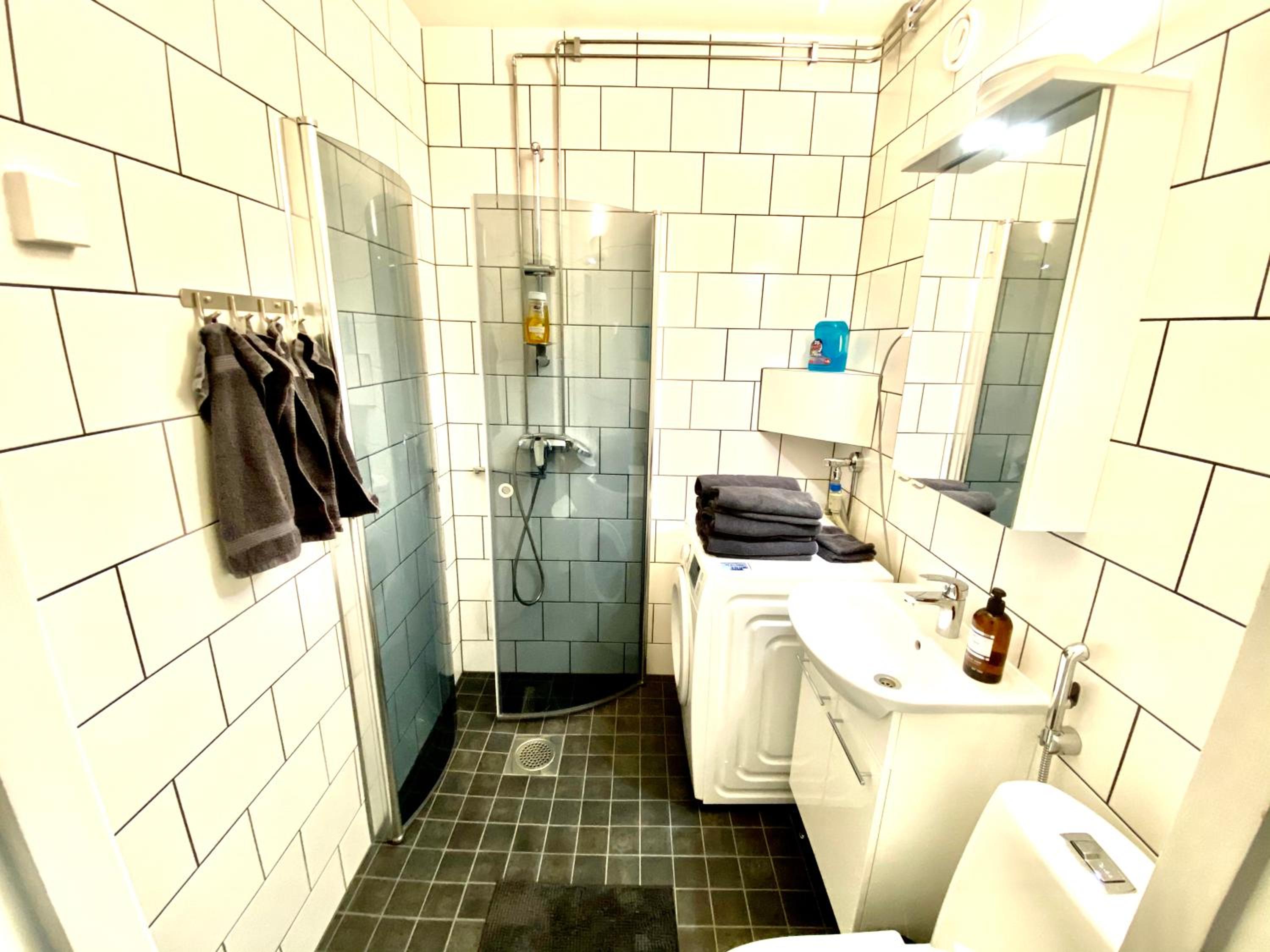 Photo 16
