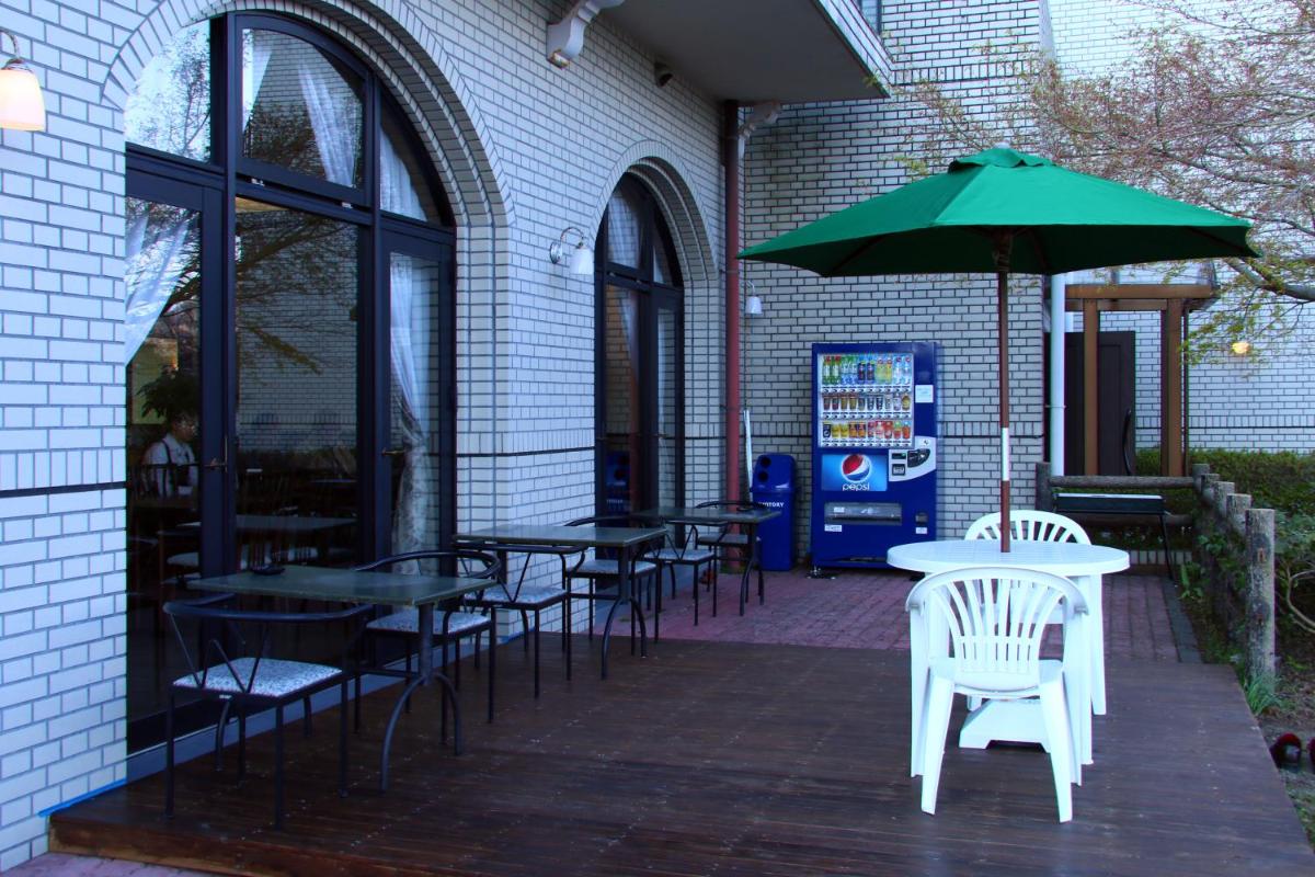 outdoor BBQ area