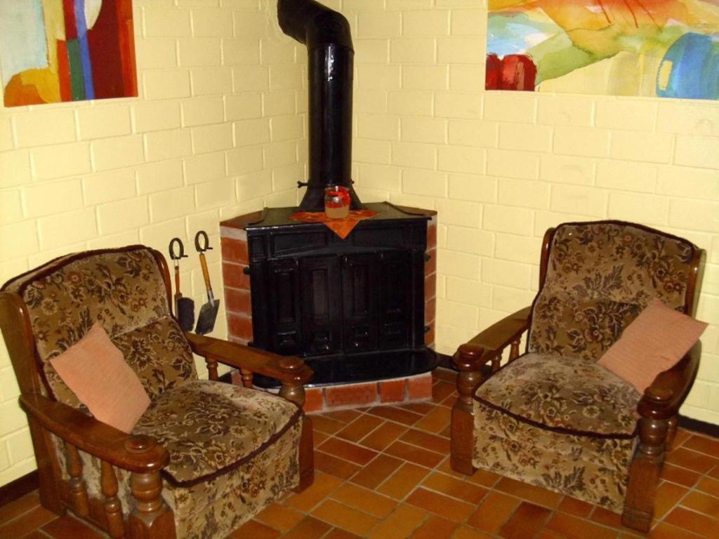 Photo 12