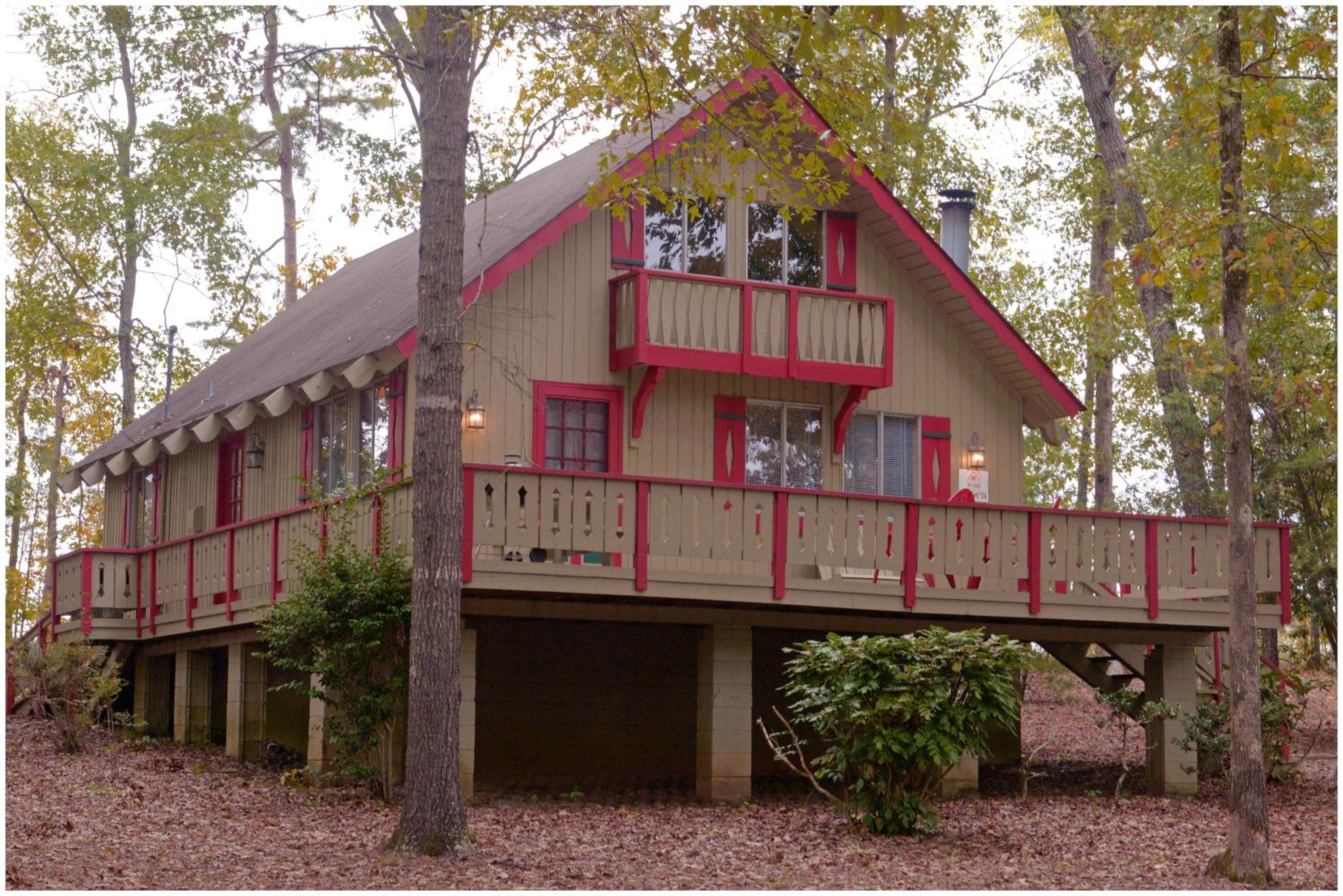 Pine Mountain Club Chalets Resort - Property Image 9