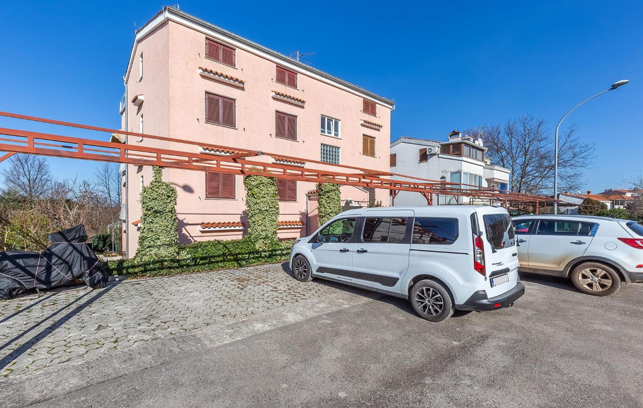 Sea View Apartment - Roberto - Property Image 4