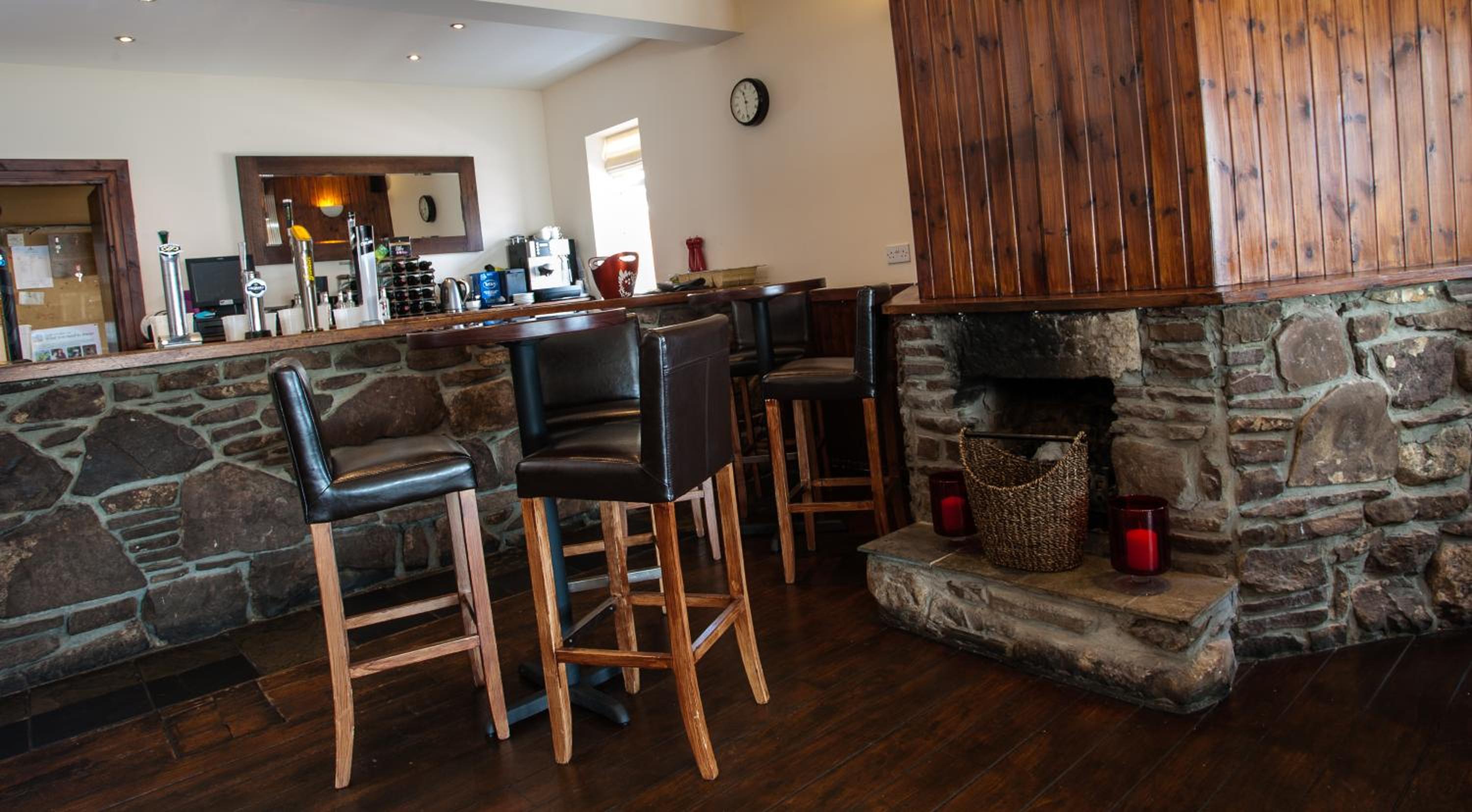 Tuckers Inn