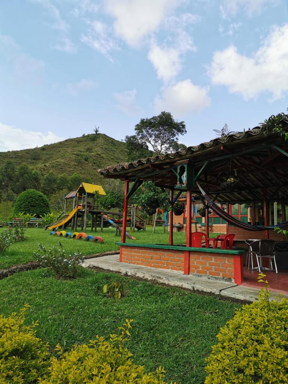 Finca La Playa Ecohotel - Experiencia Campestre -