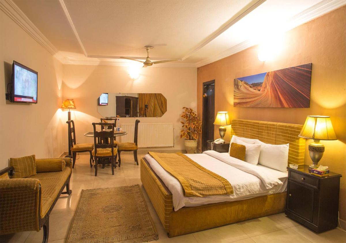 hotel room