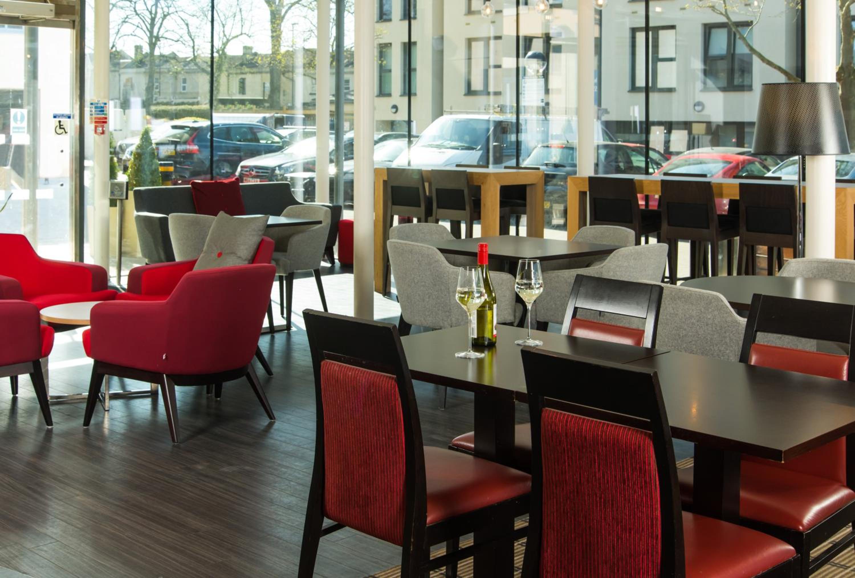 Holiday Inn Express Bath by IHG — photo 4