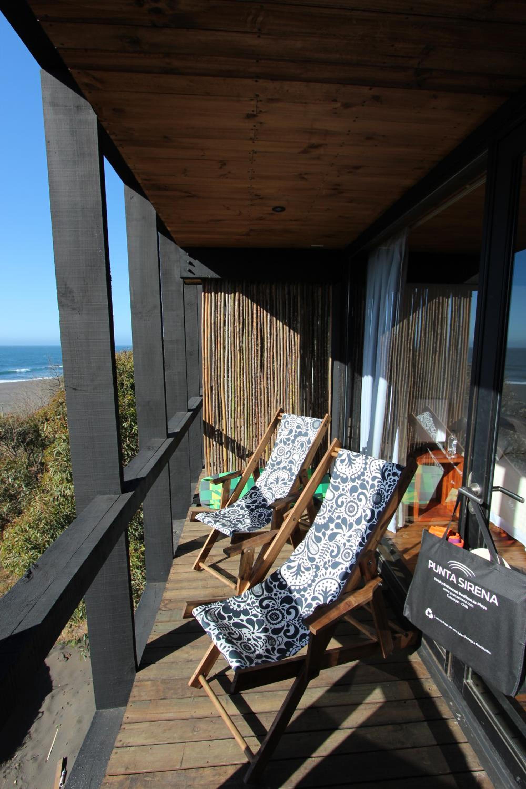 Hotel Punta Sirena