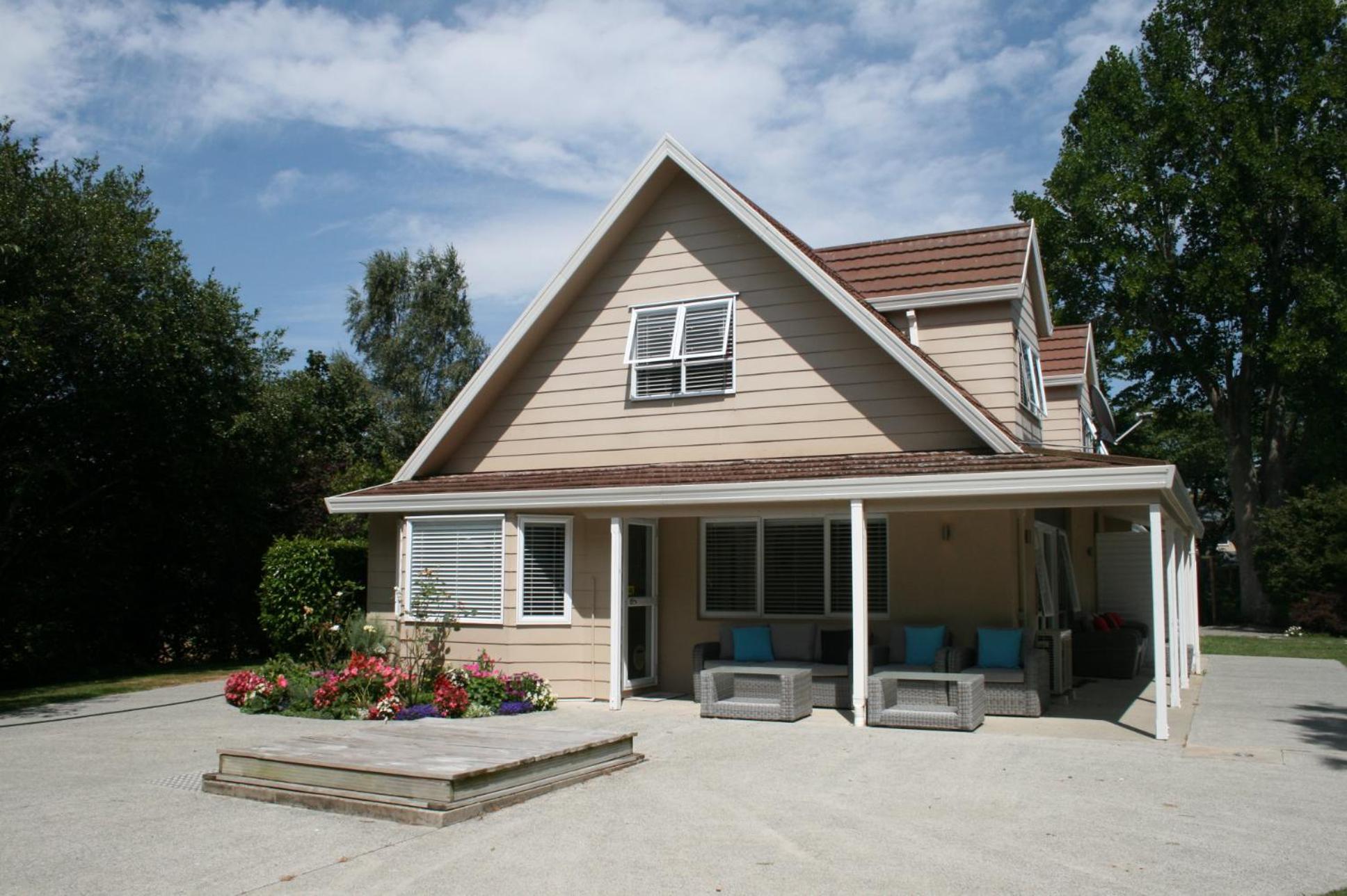 Bridgehaven Guesthouse view 3