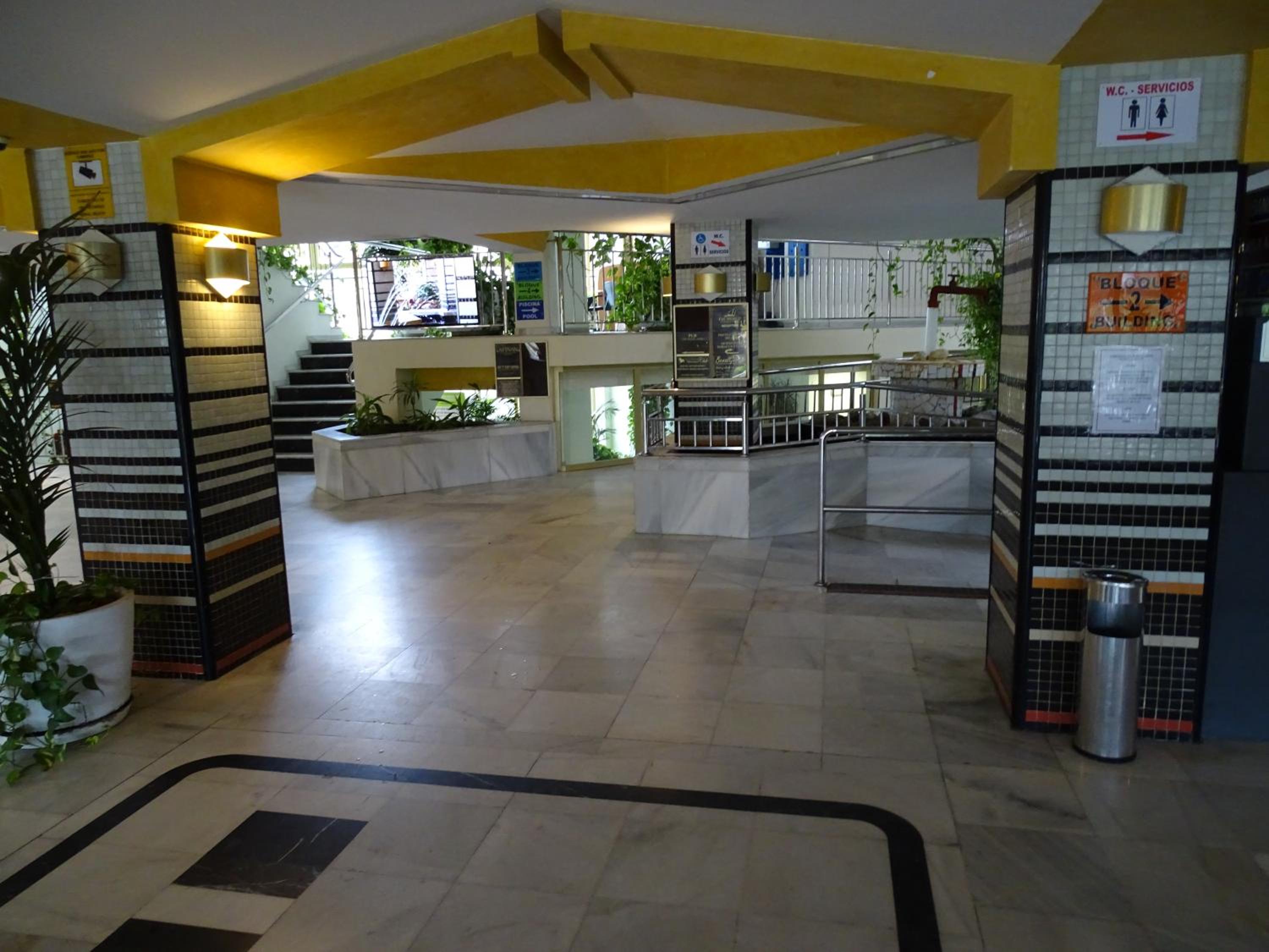 APARTAMENTO EN BENALBEACH
