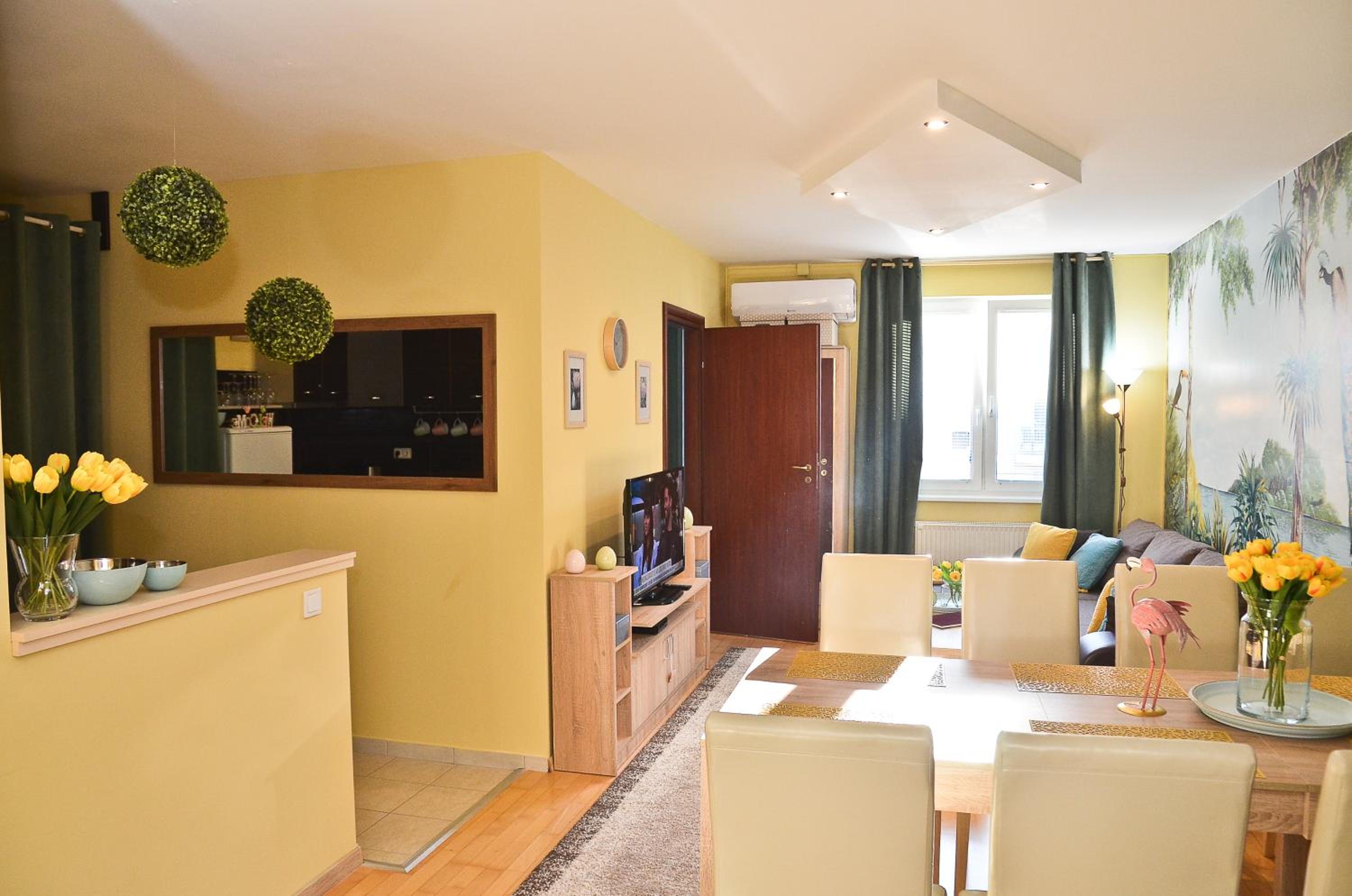 Happy apartman view 3