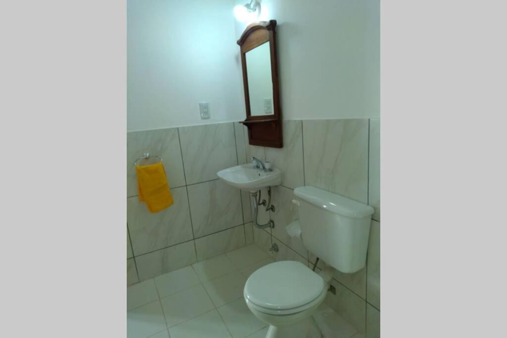 Departamento Amoblado con Cochera