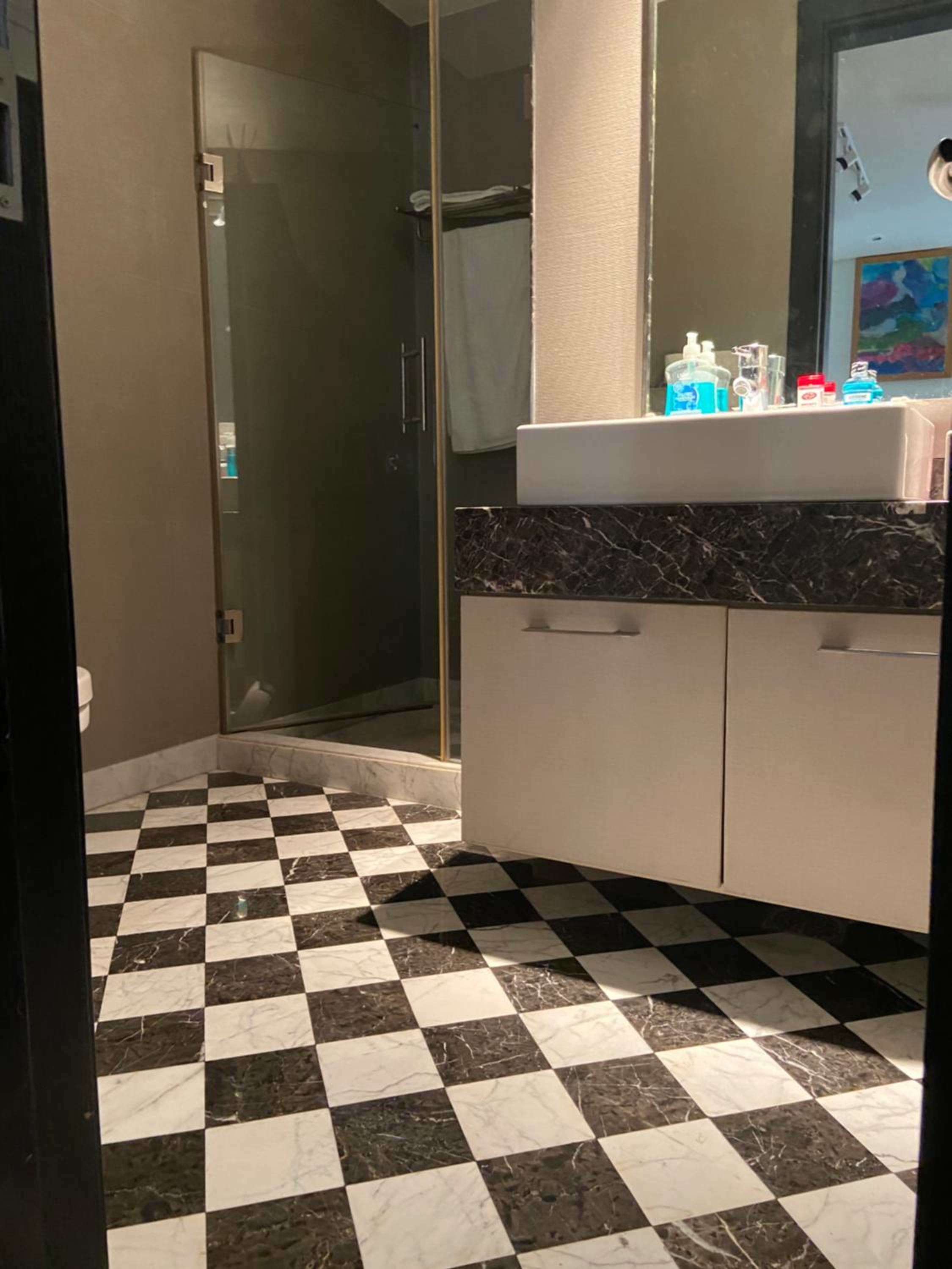 Photo 18