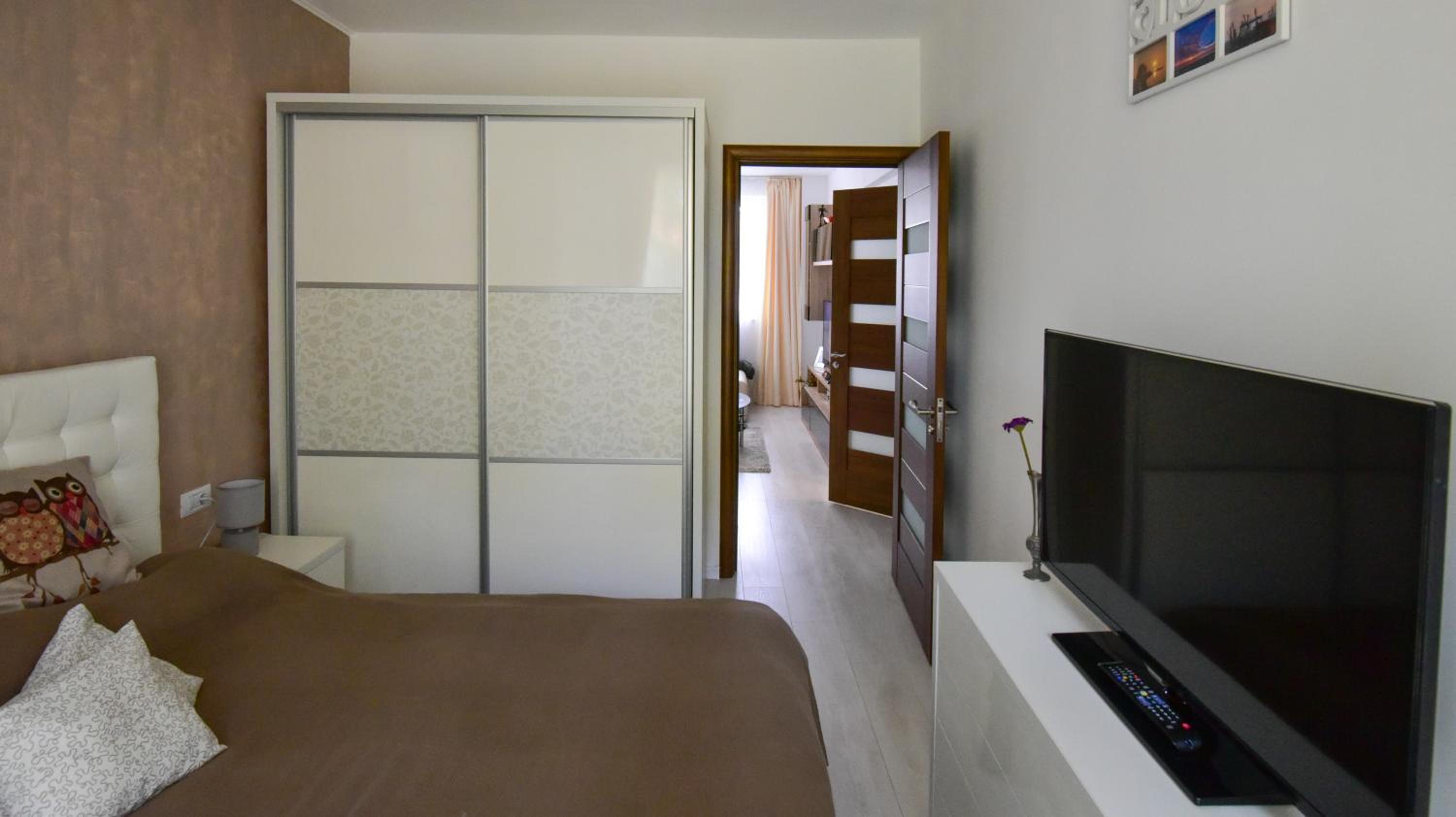 Central Park Apartment view 5