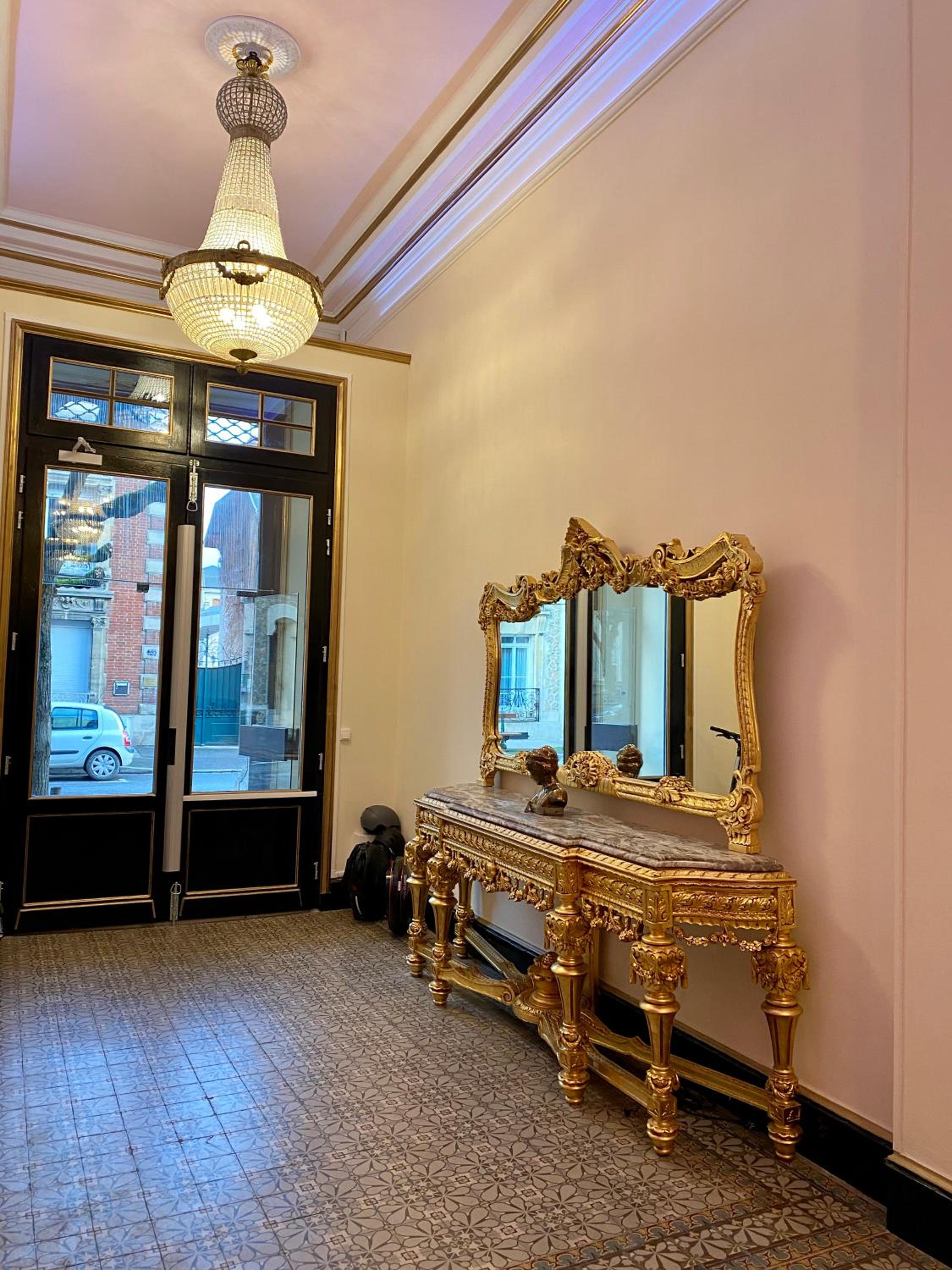 hotel reception