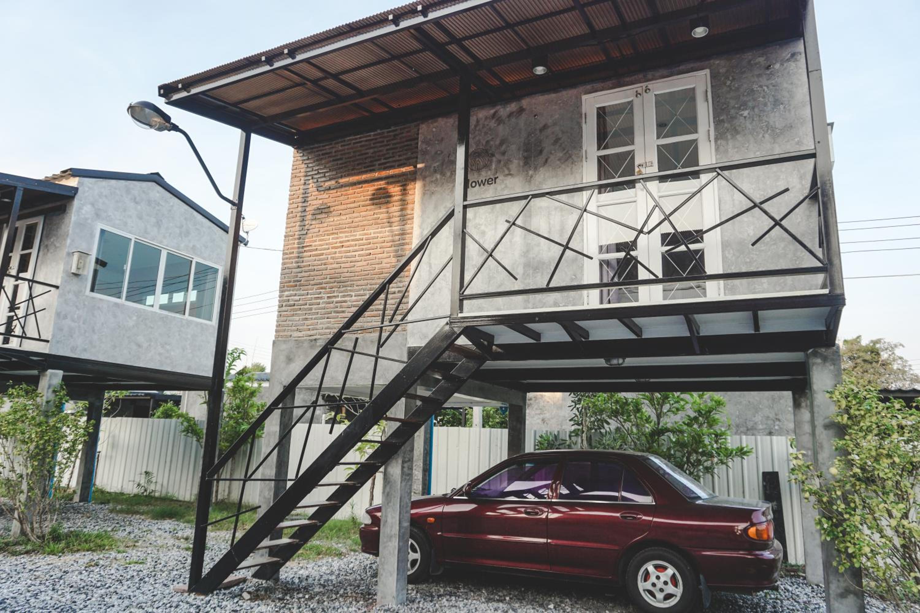 Patoey House