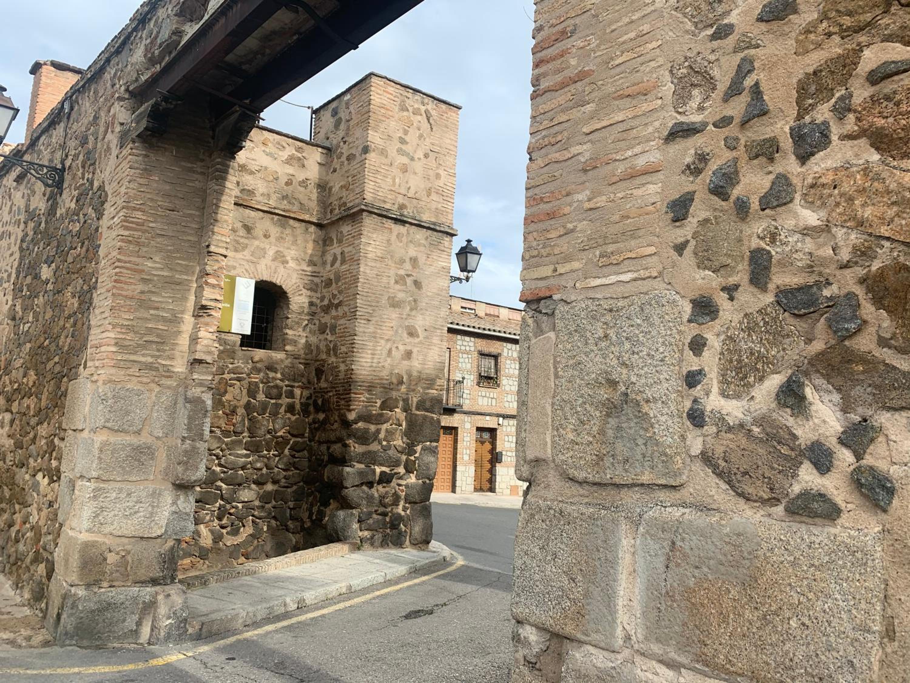 Alda Apartamentos Muralla de Toledo