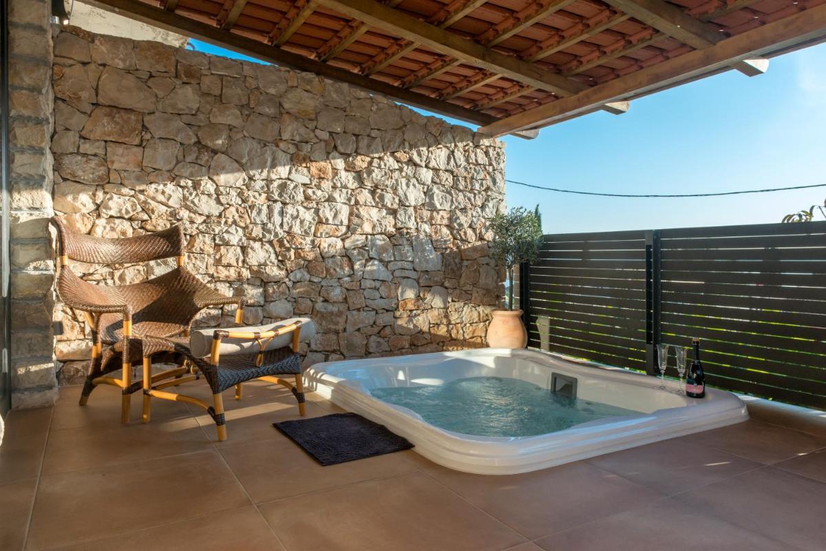 Hotel Paradiso Apartment With Private Jacuzzi And Terrace