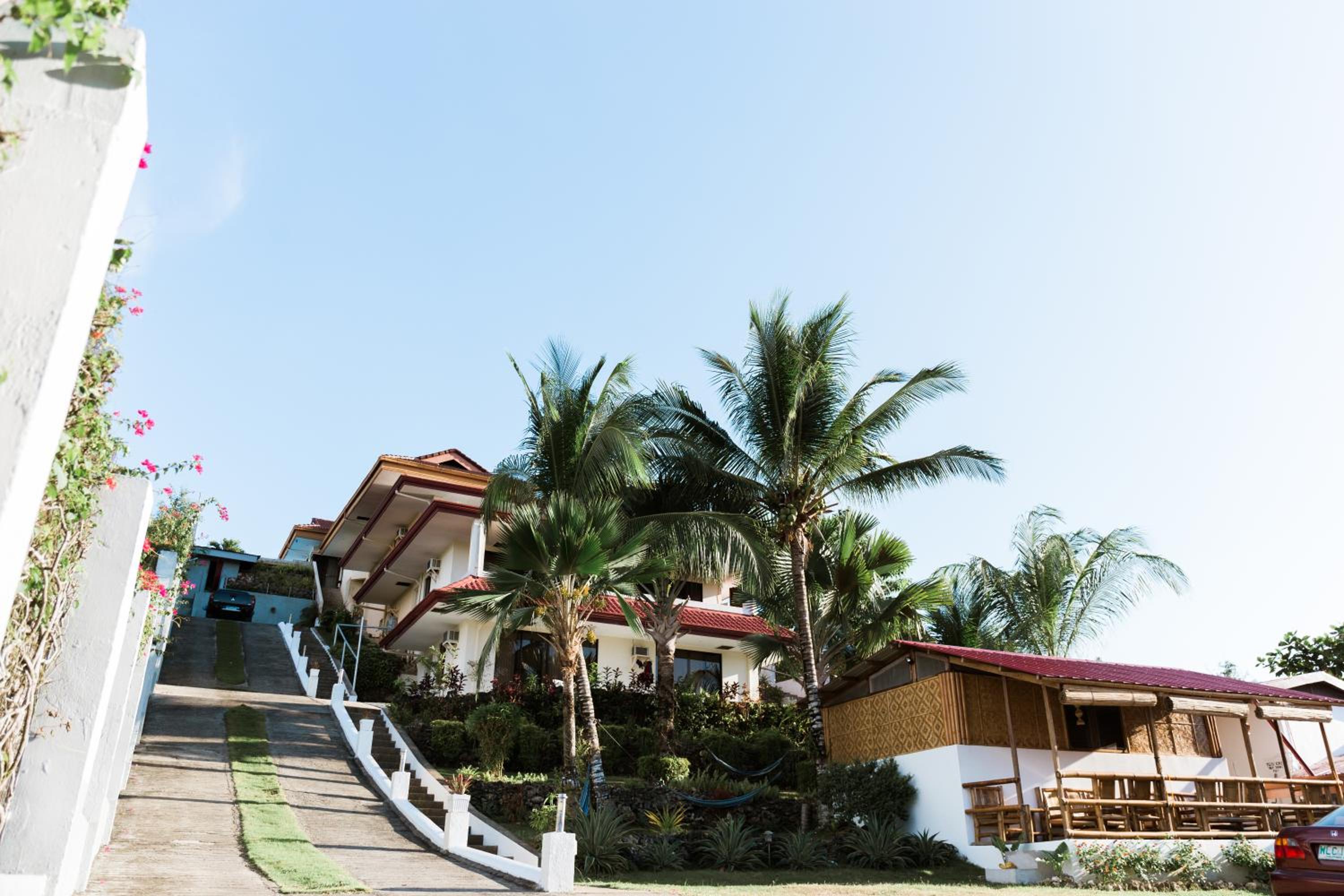 Backpackers Place in SEAVIEWHILLS BOHOL view 4