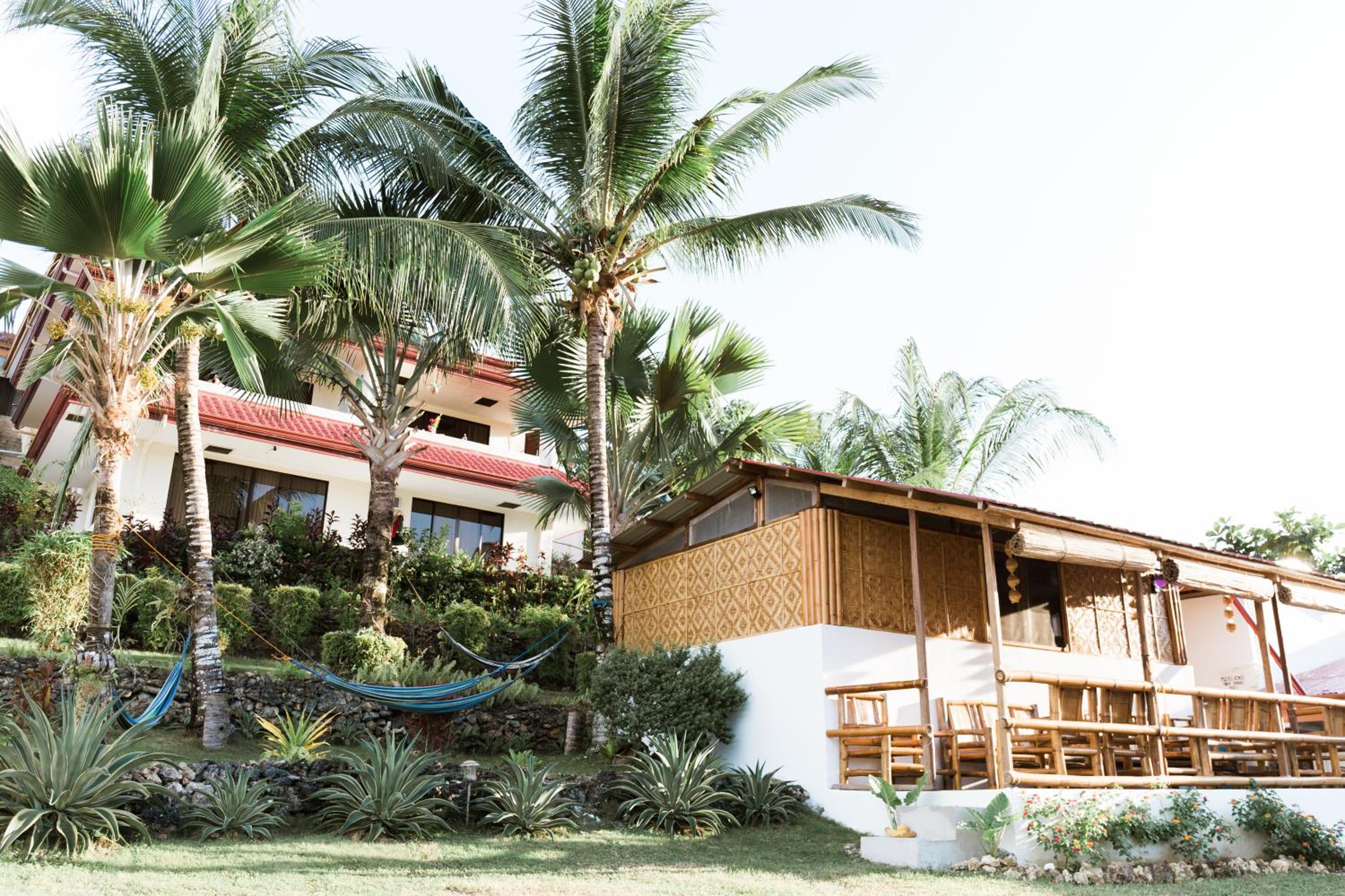 Backpackers Place in SEAVIEWHILLS BOHOL view 3