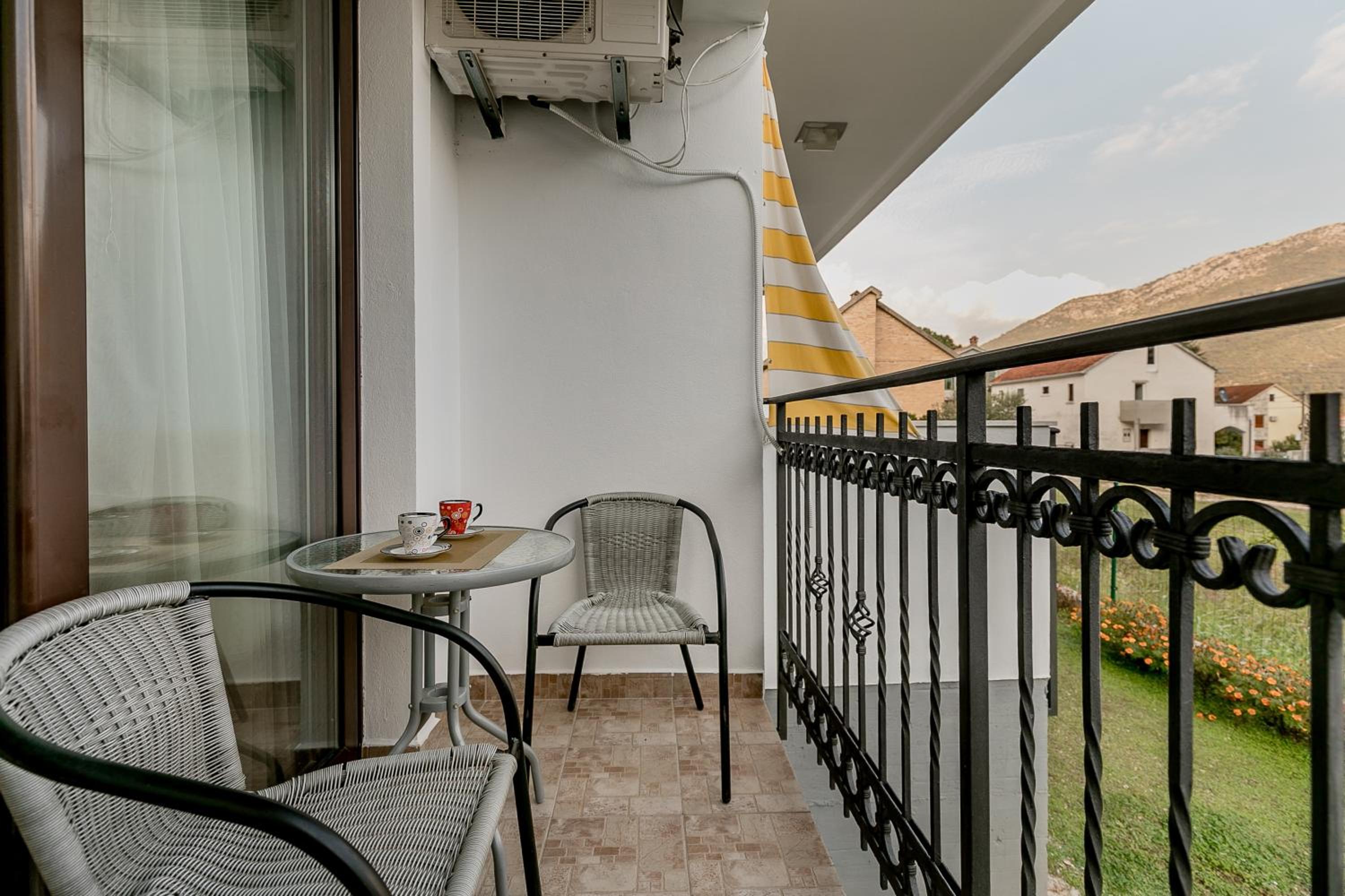 Apartments Gudelj