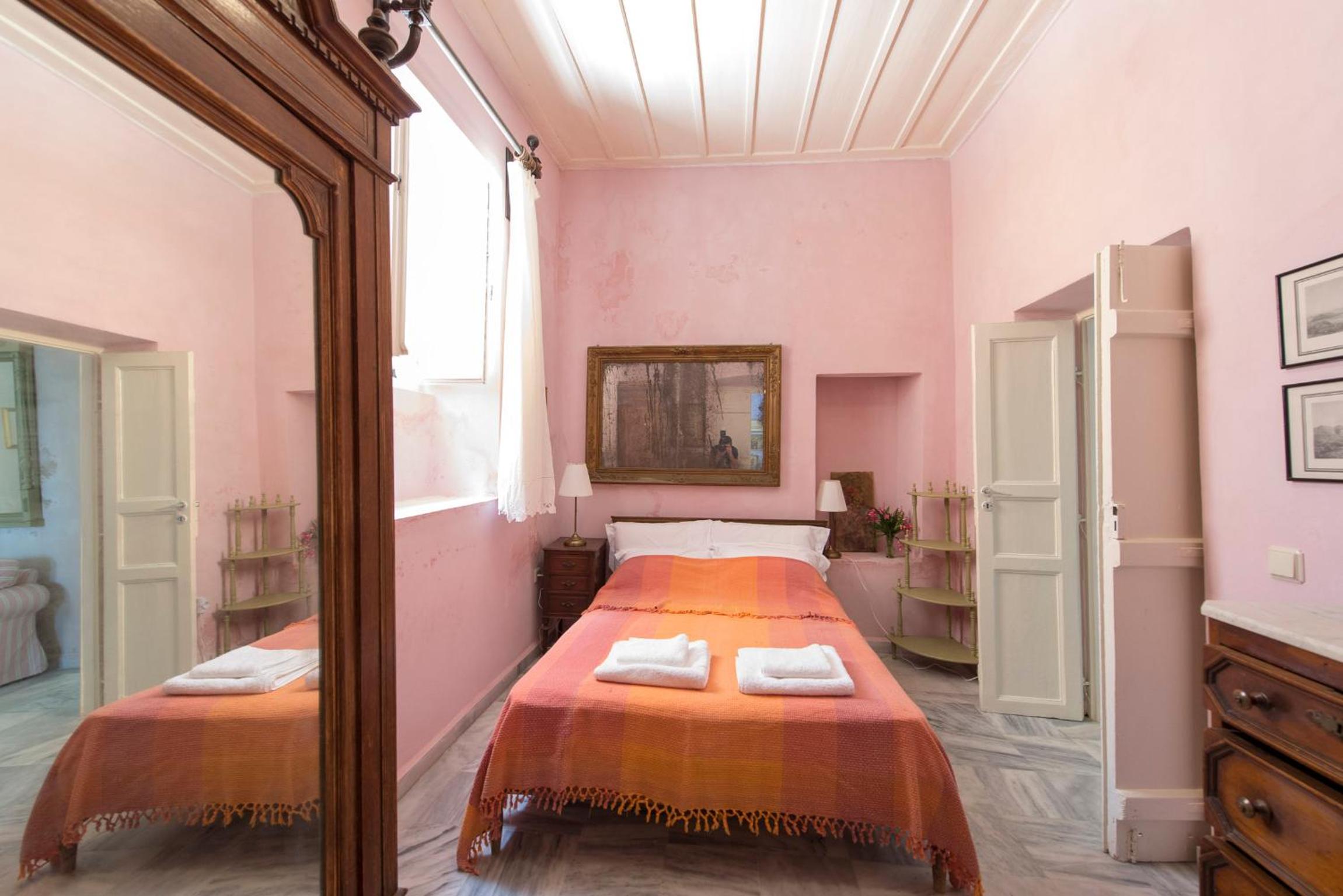 Villa Maria-Syros view 4