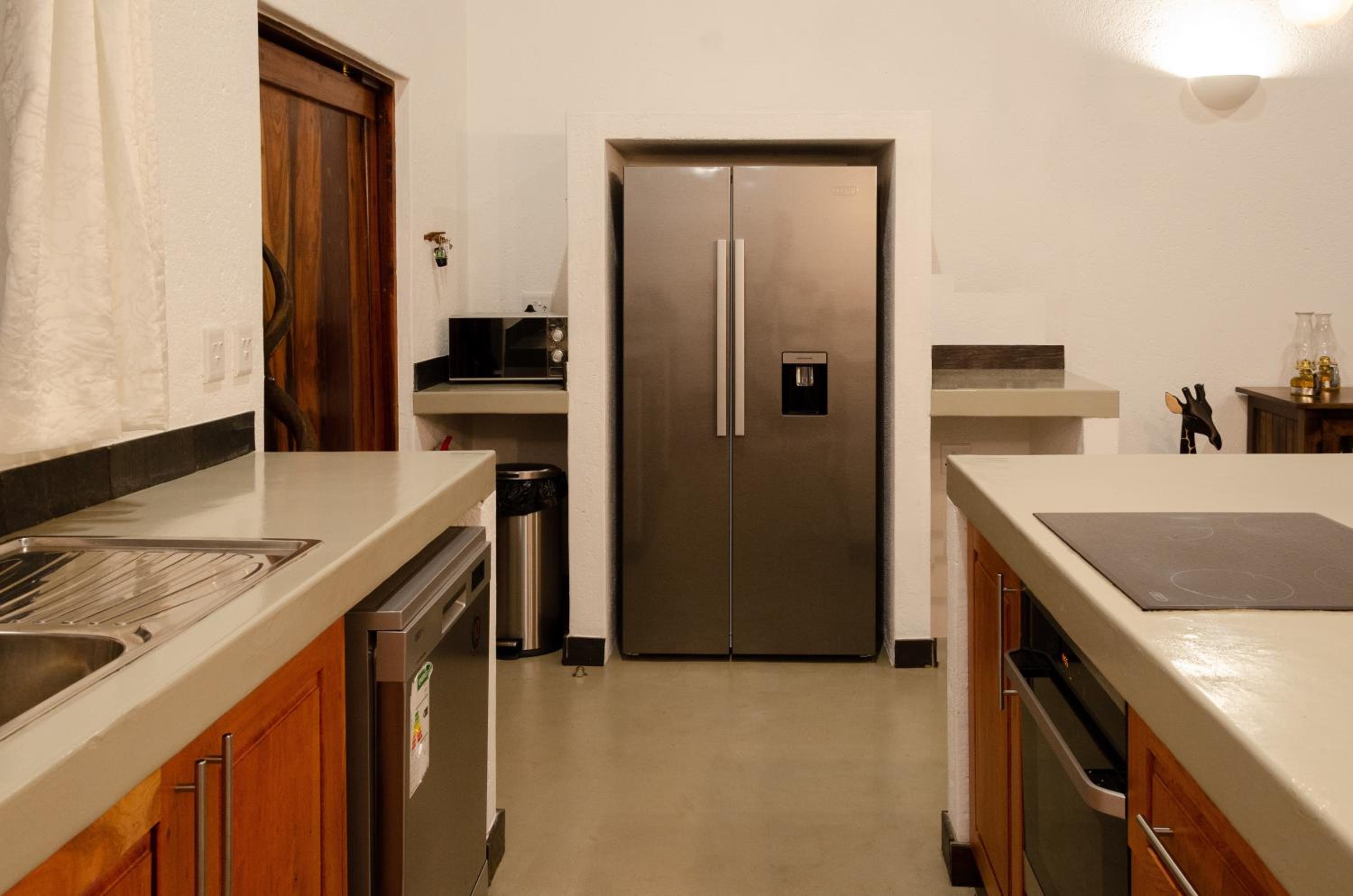 Hidden 2-Bedroom Gem In A Quiet Wildlife Estate