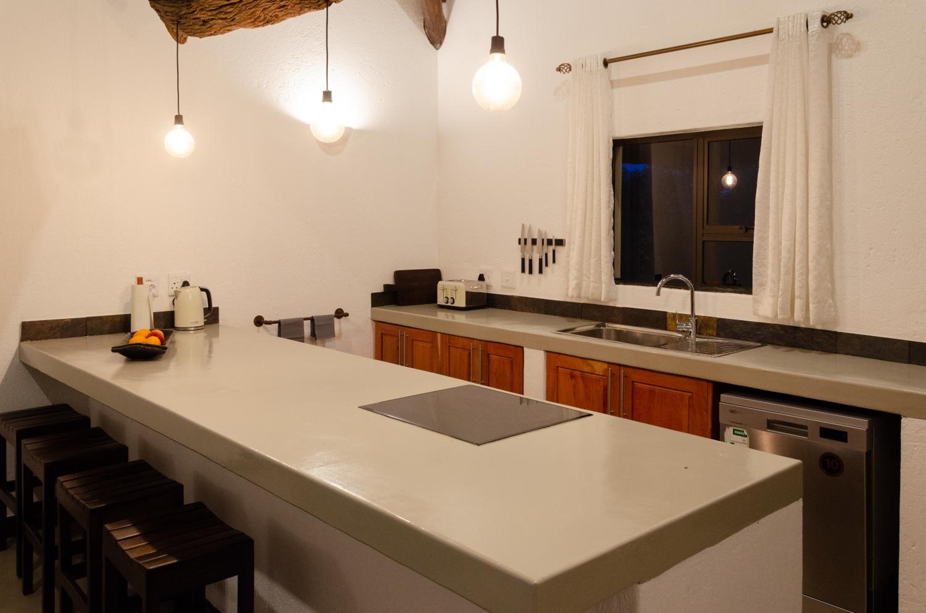 Hidden 2-Bedroom Gem In A Quiet Wildlife Estate
