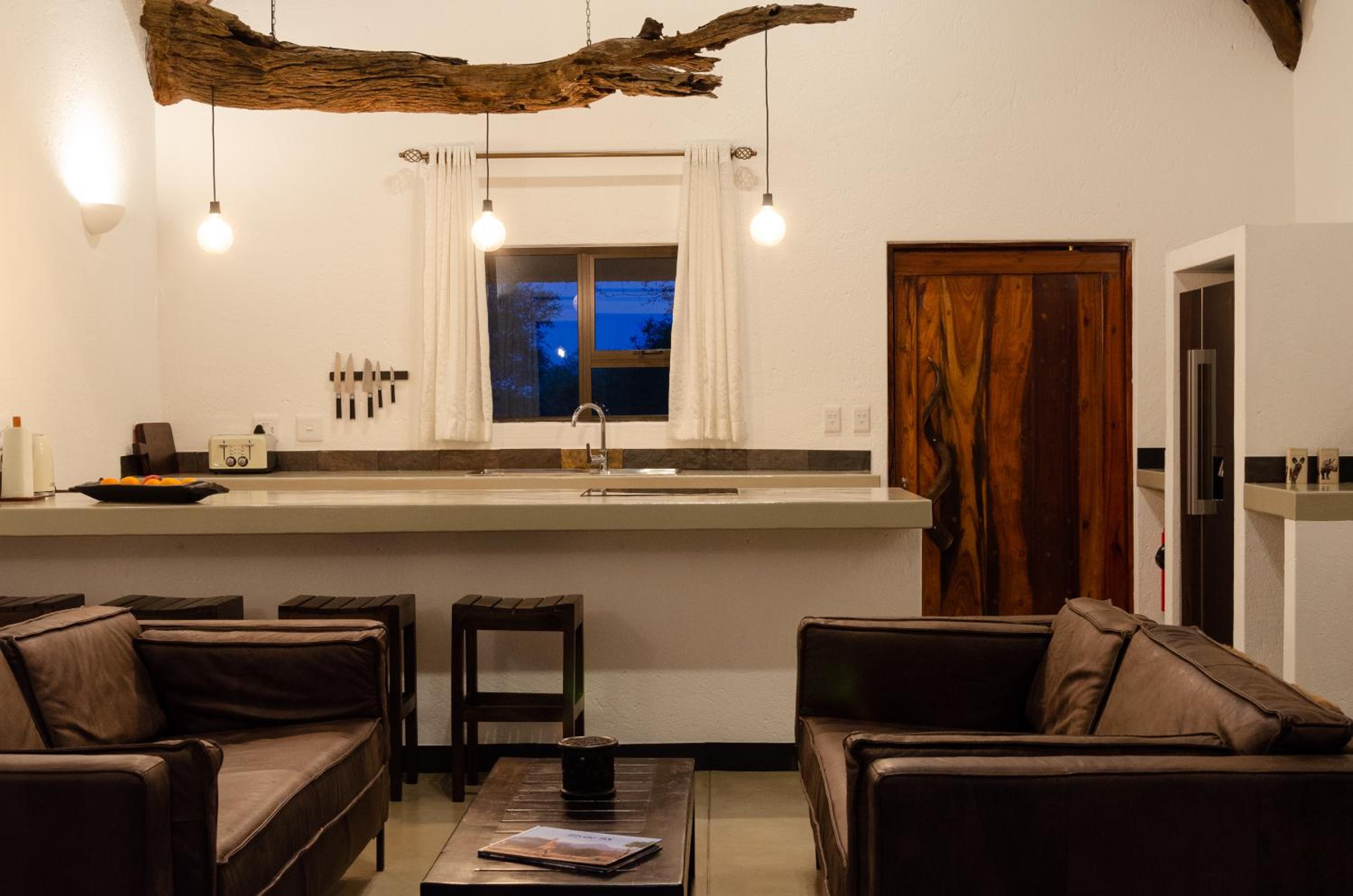 Hidden 2-Bedroom Gem In A Quiet Wildlife Estate