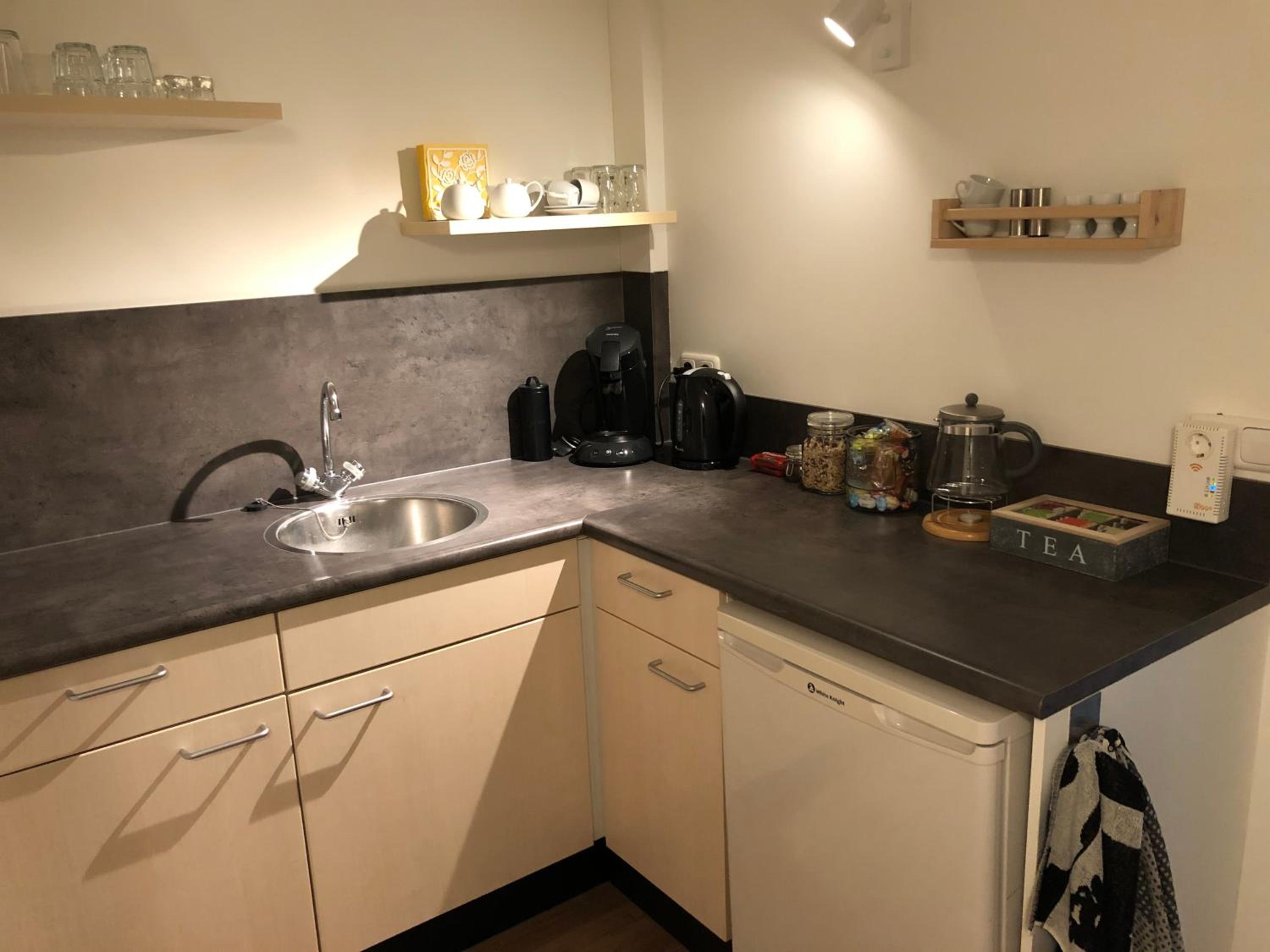 Photo 16