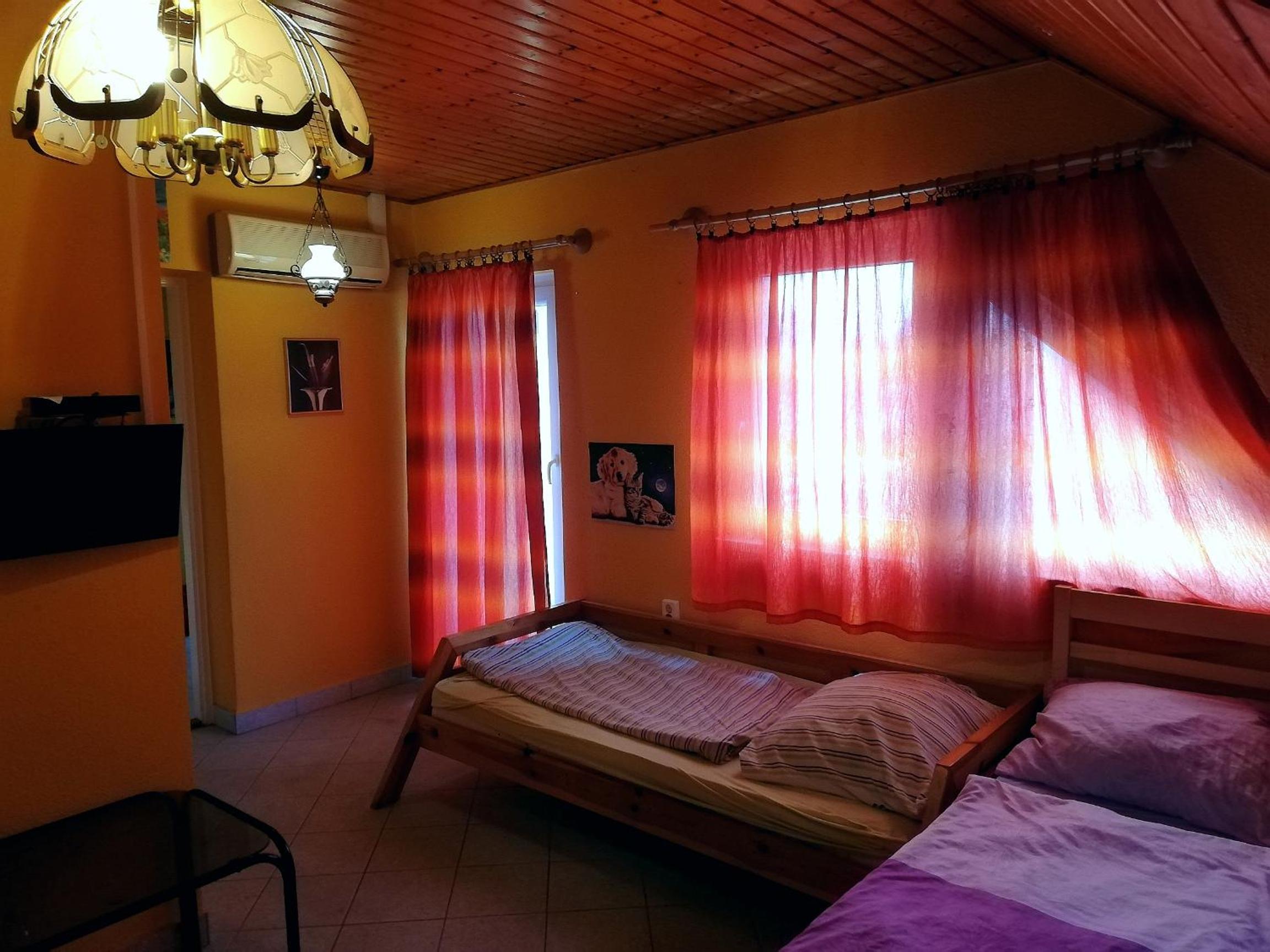 Photo 42