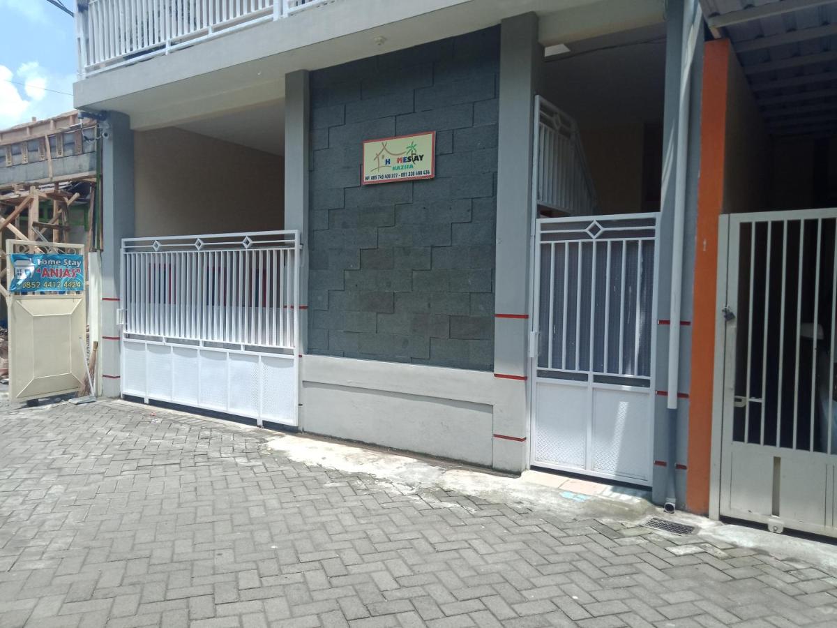 Hotel Nazifa Homestay - Image 1